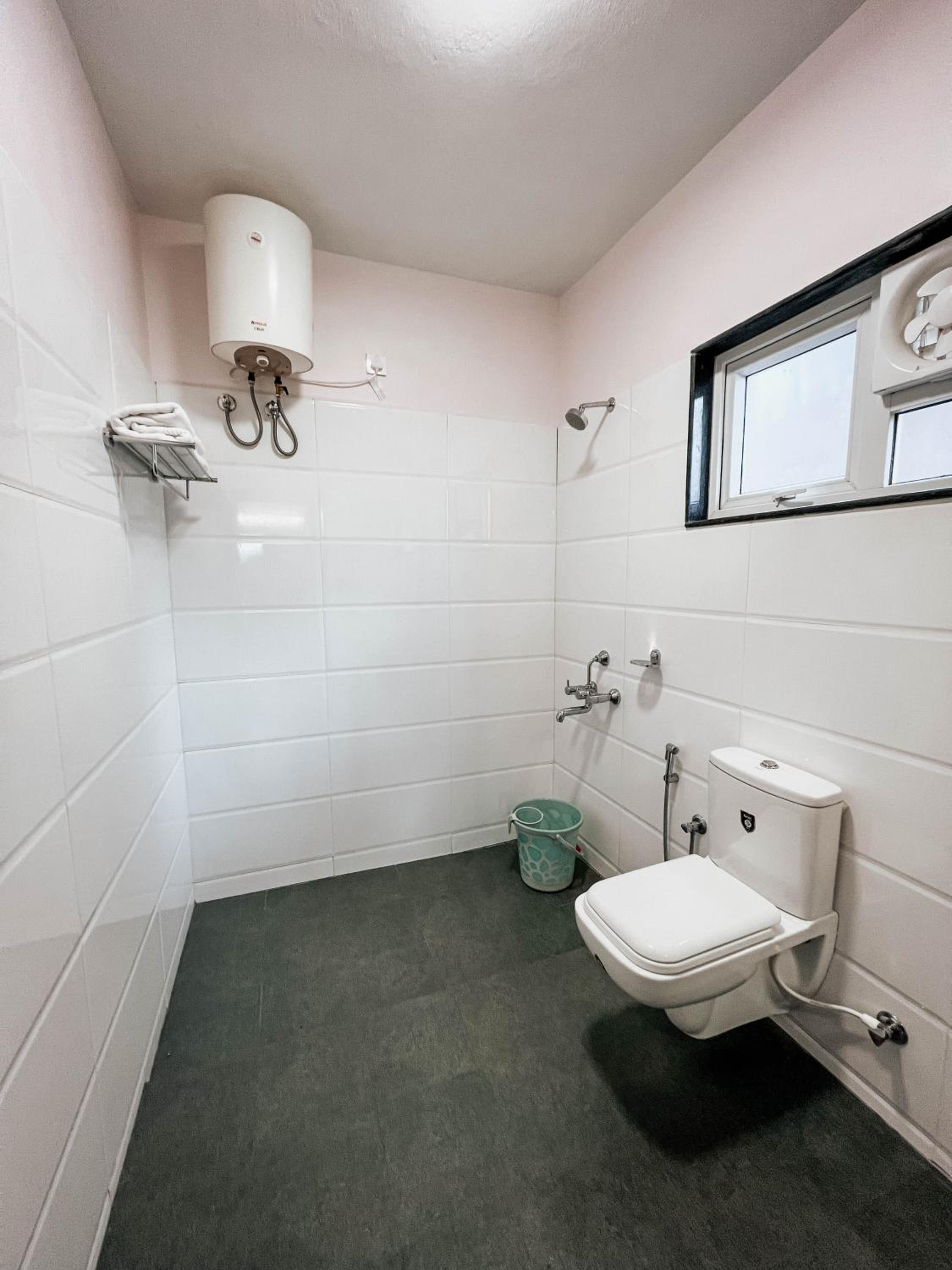 Deluxe Double Room - Photo 7