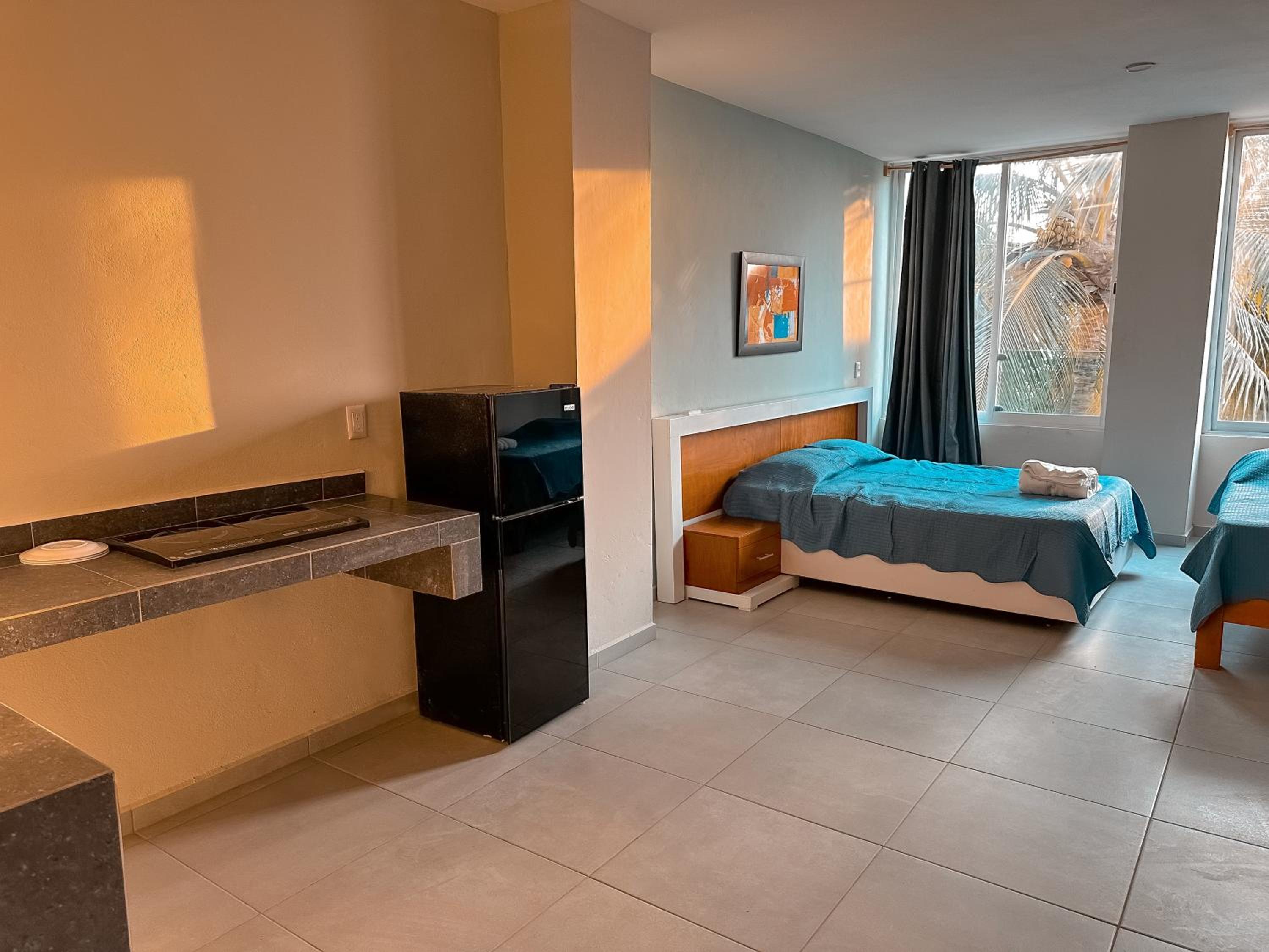 Twin Room with Sea View photo 3