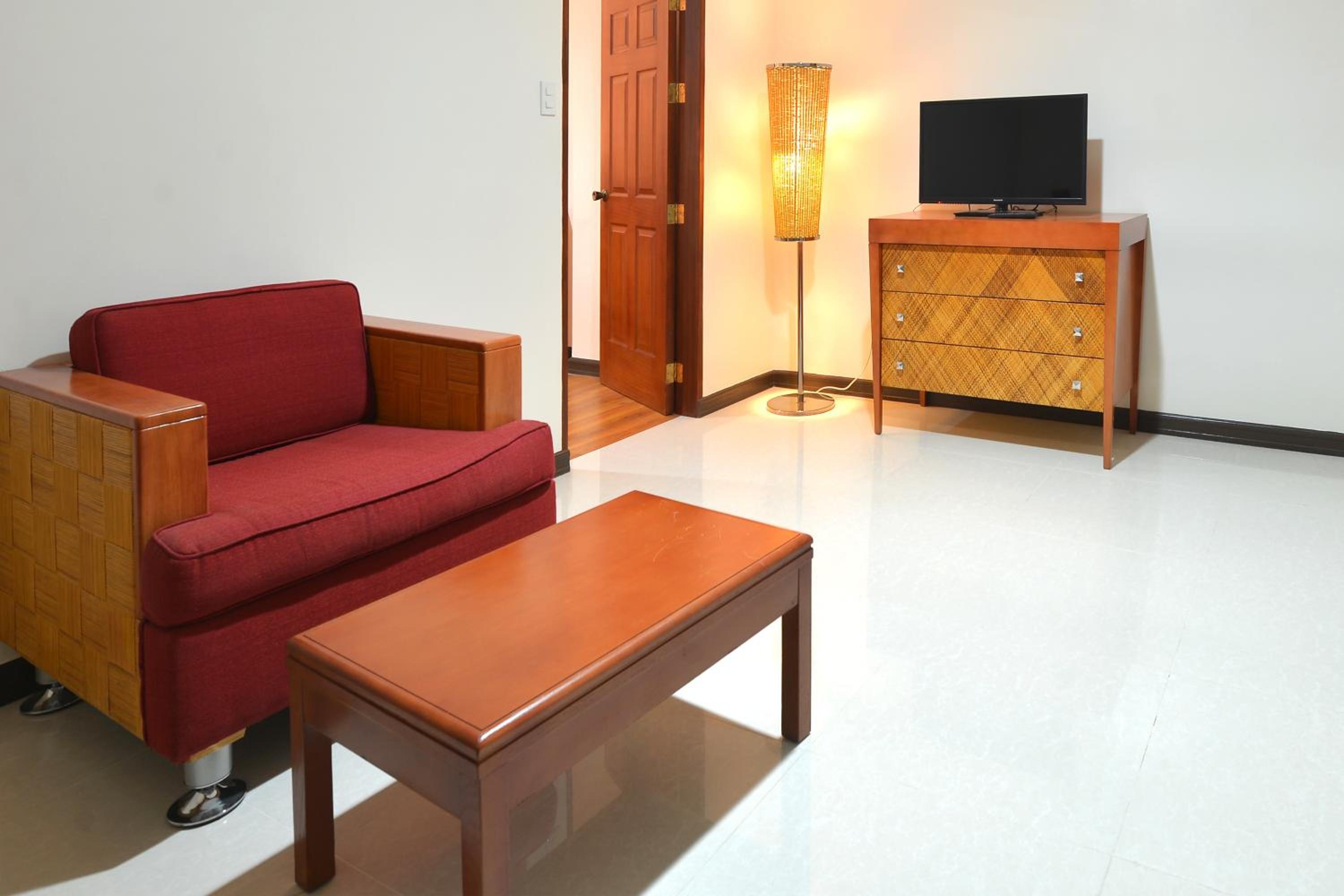 One-Bedroom Suite photo 1