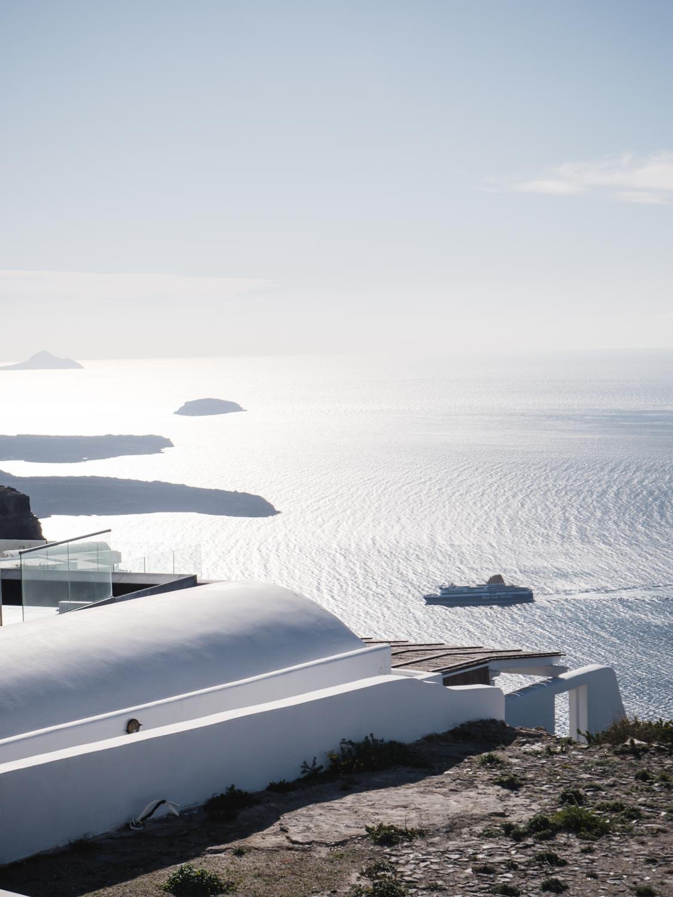 Honeymoon suite with outdoor heated jacuzzi - Photo 29