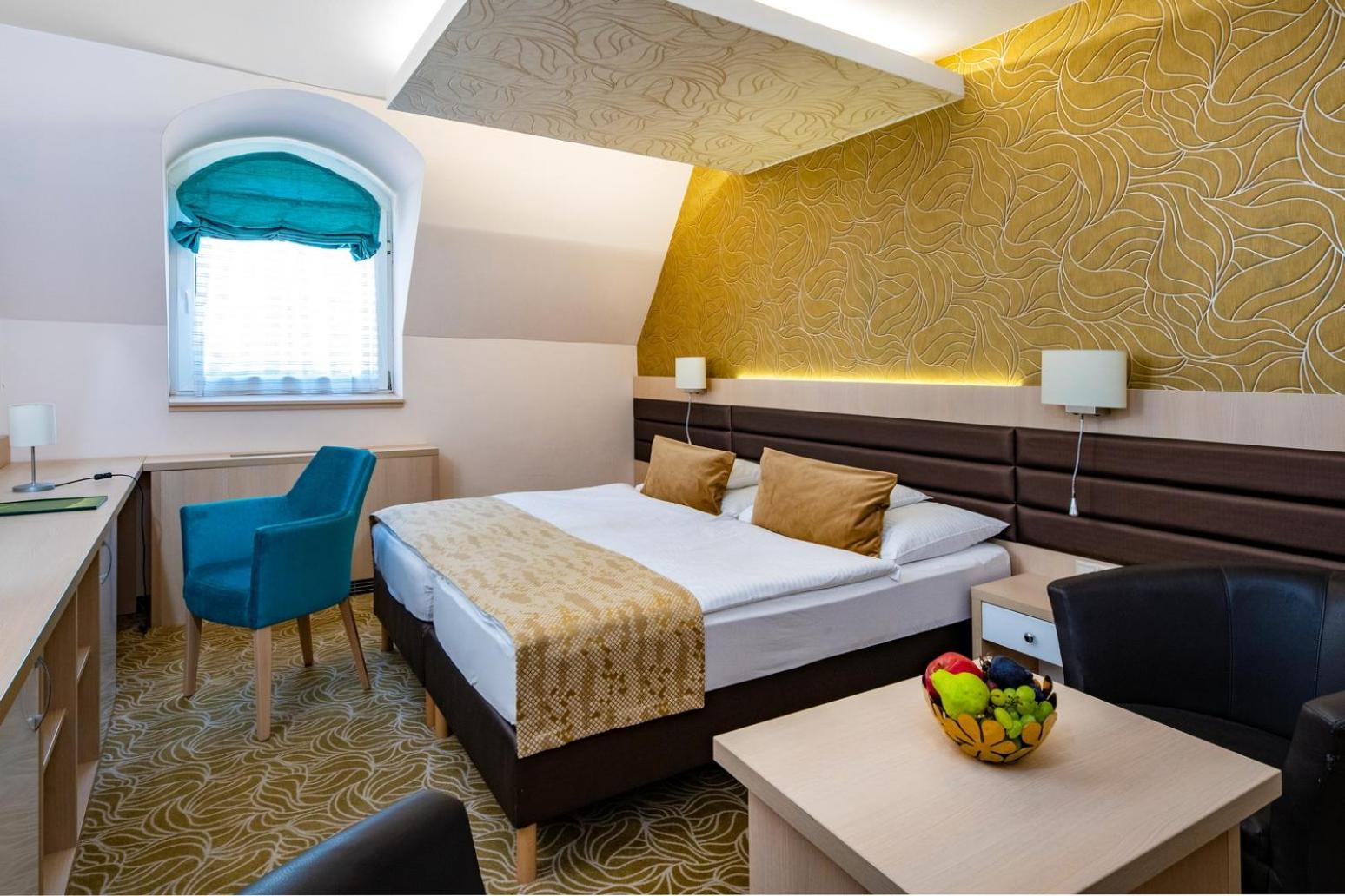 Superior Double or Twin Room - Photo 8
