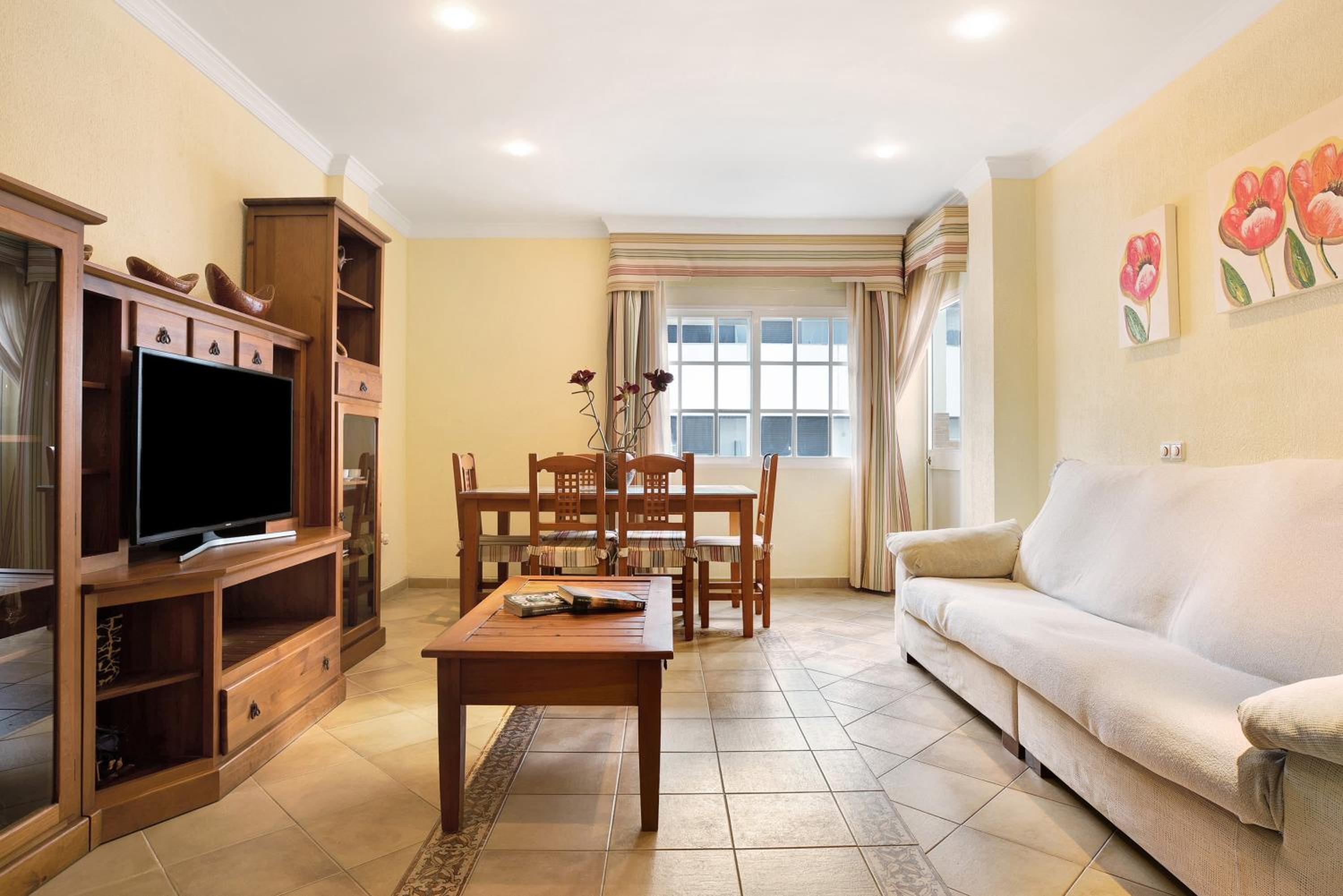 Apartamento Superior con Balcón