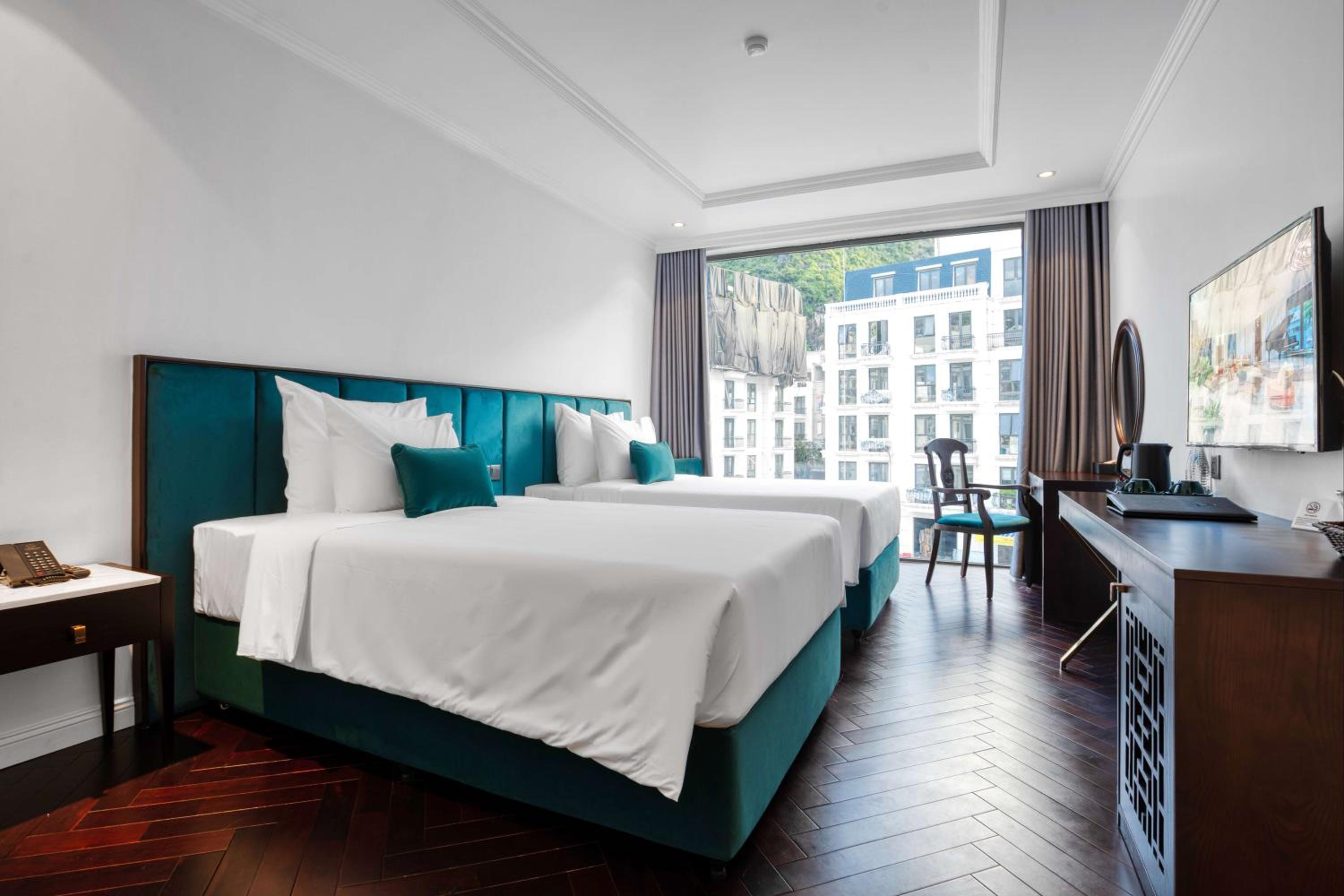 Superior Twin Room - Photo 1