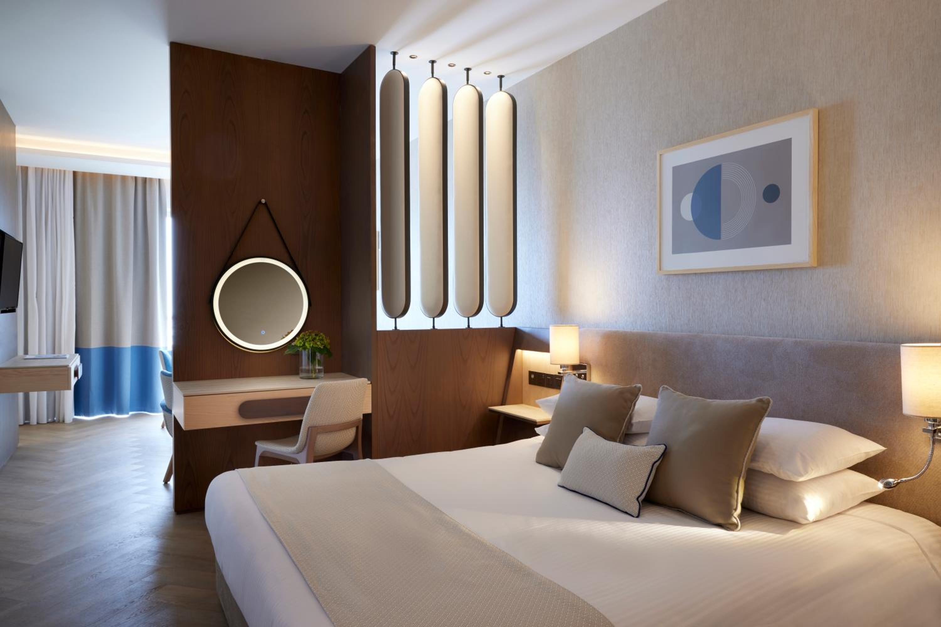 Junior Pool & Sea View Room (16+ years old) - Photo 1