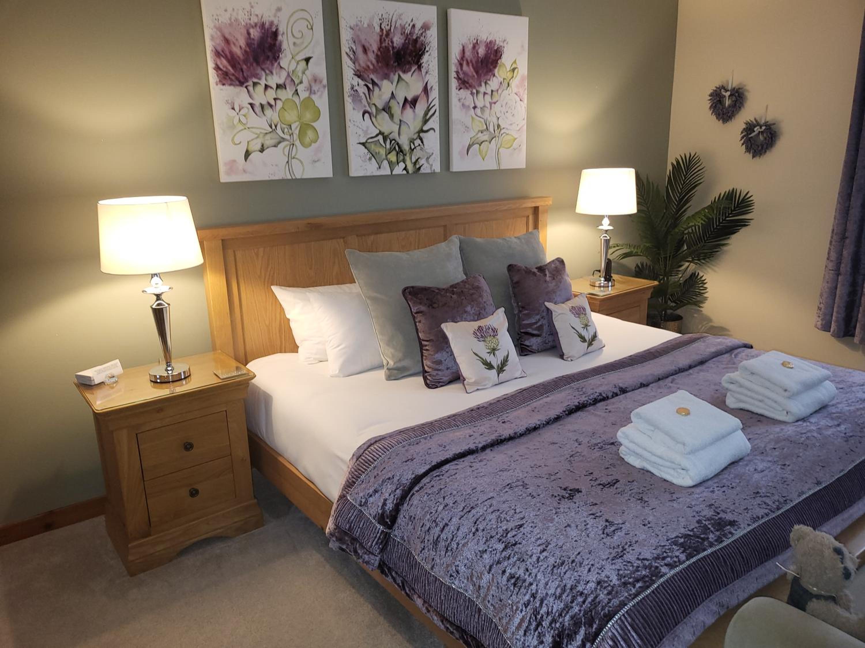 Large Double Room photo 3