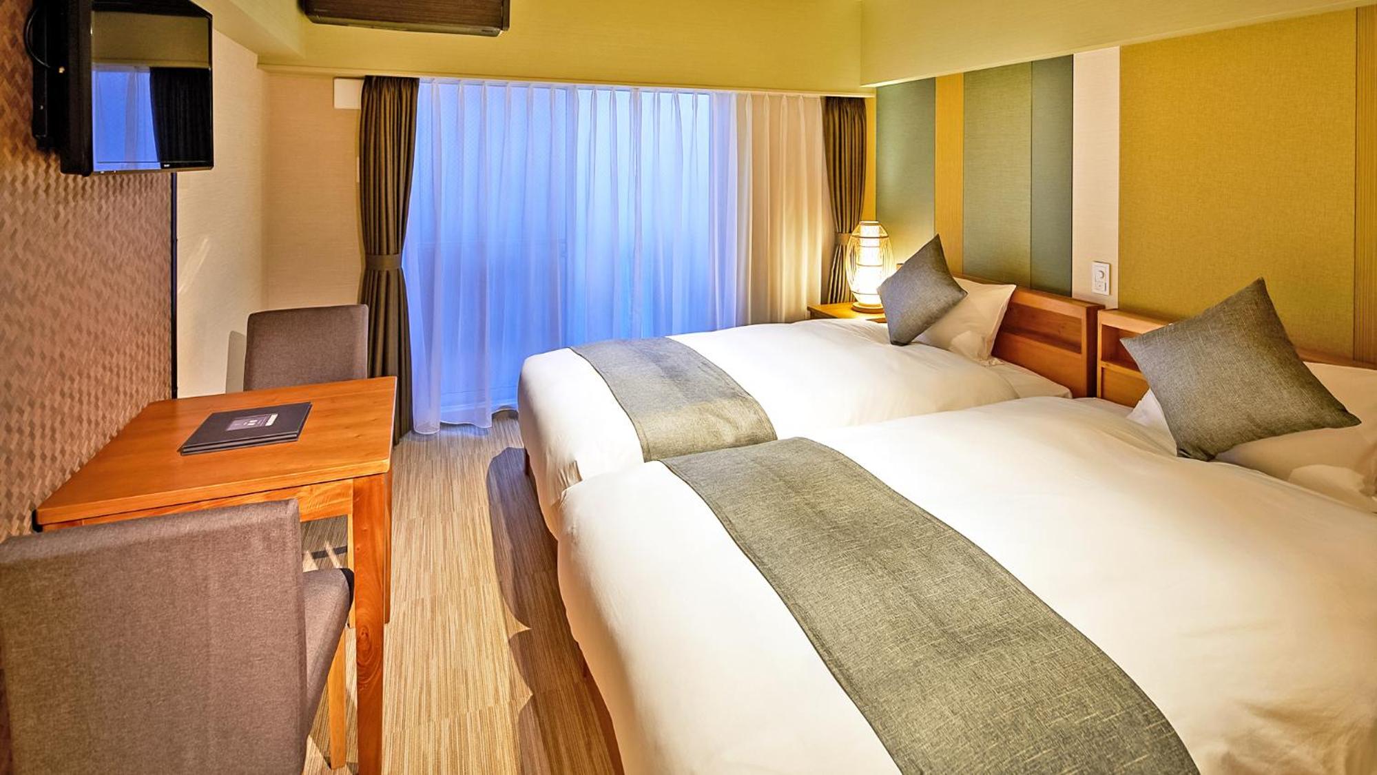 Superior Twin Room with City View photo 1