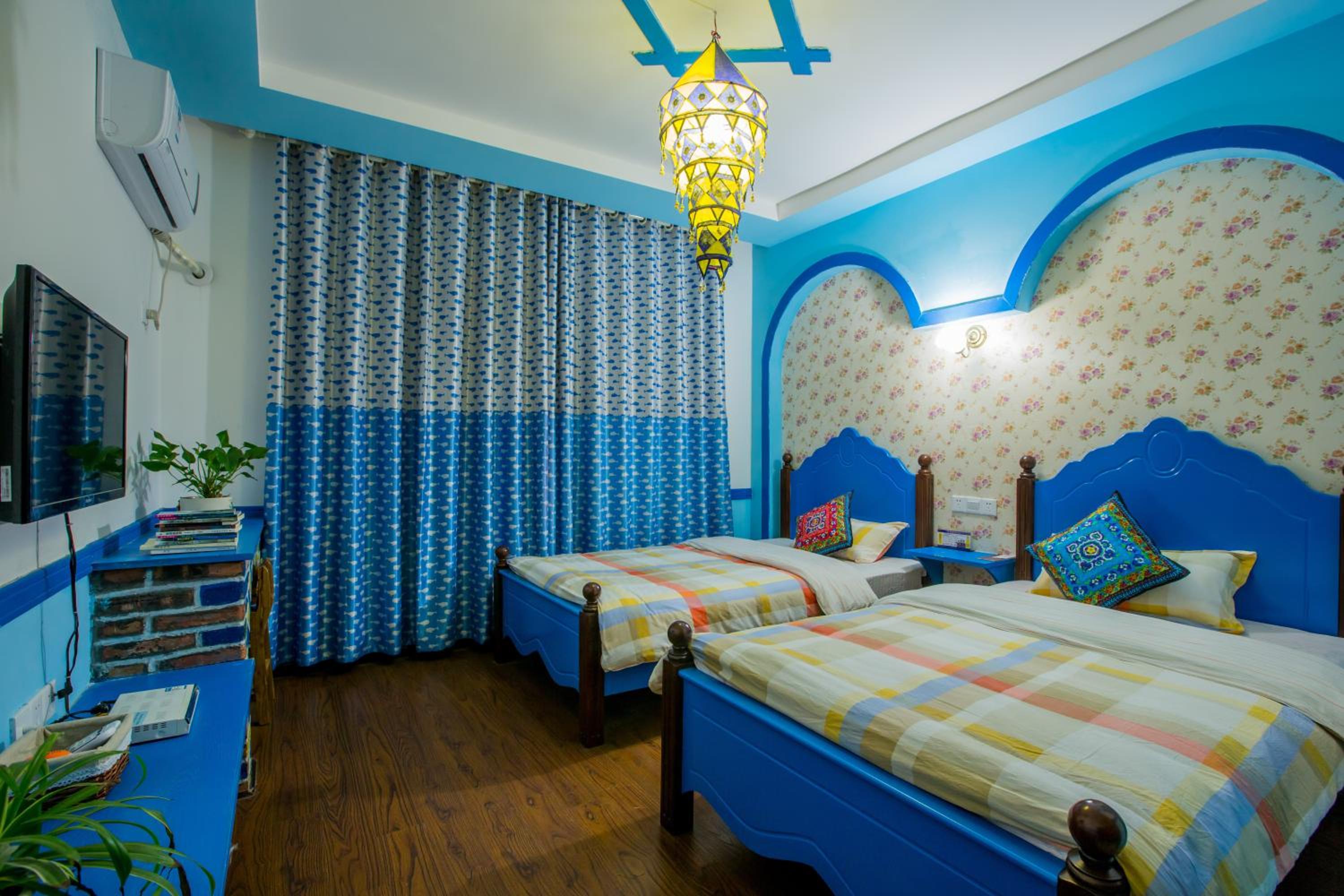 Standard Twin Room photo 3