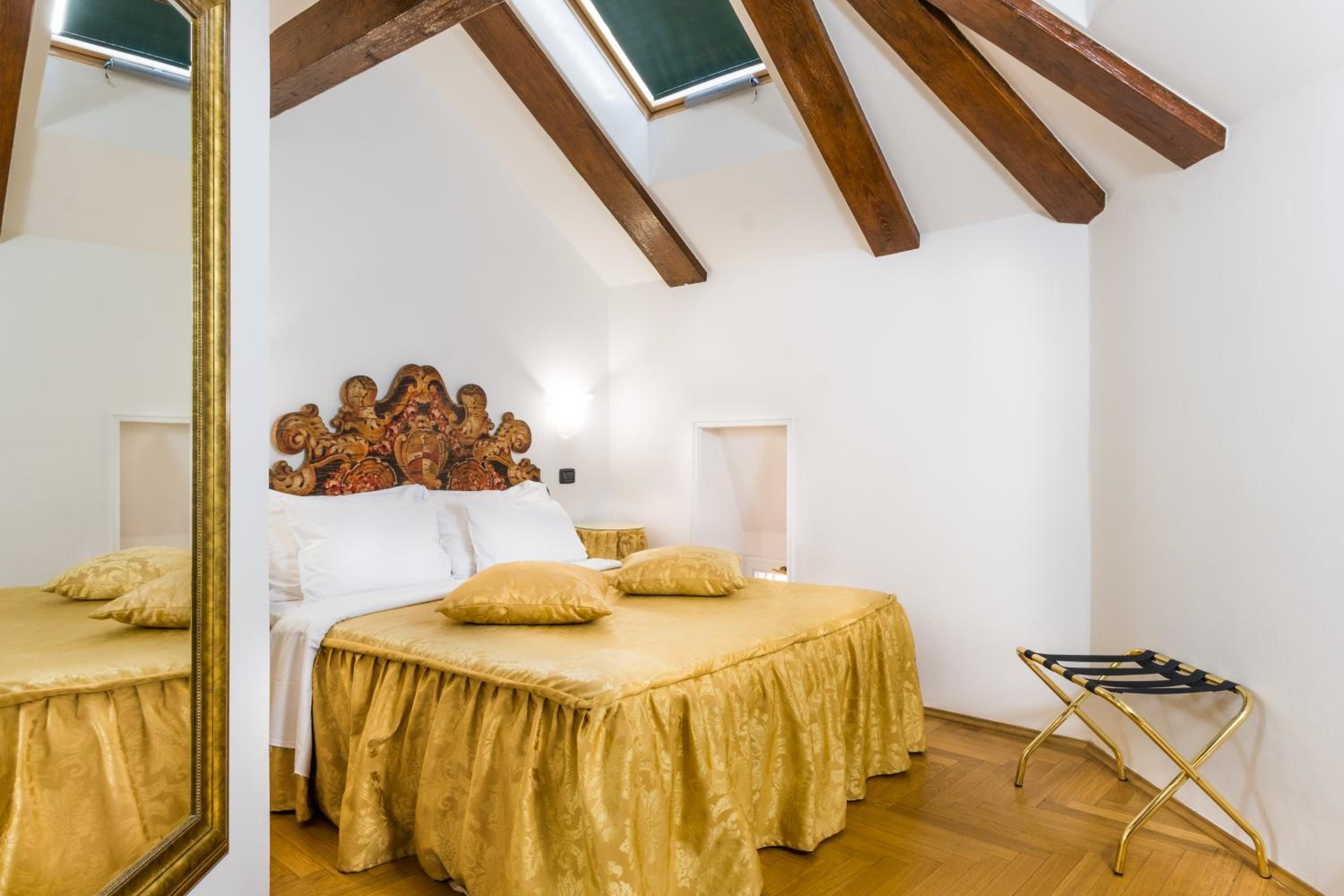 Available room