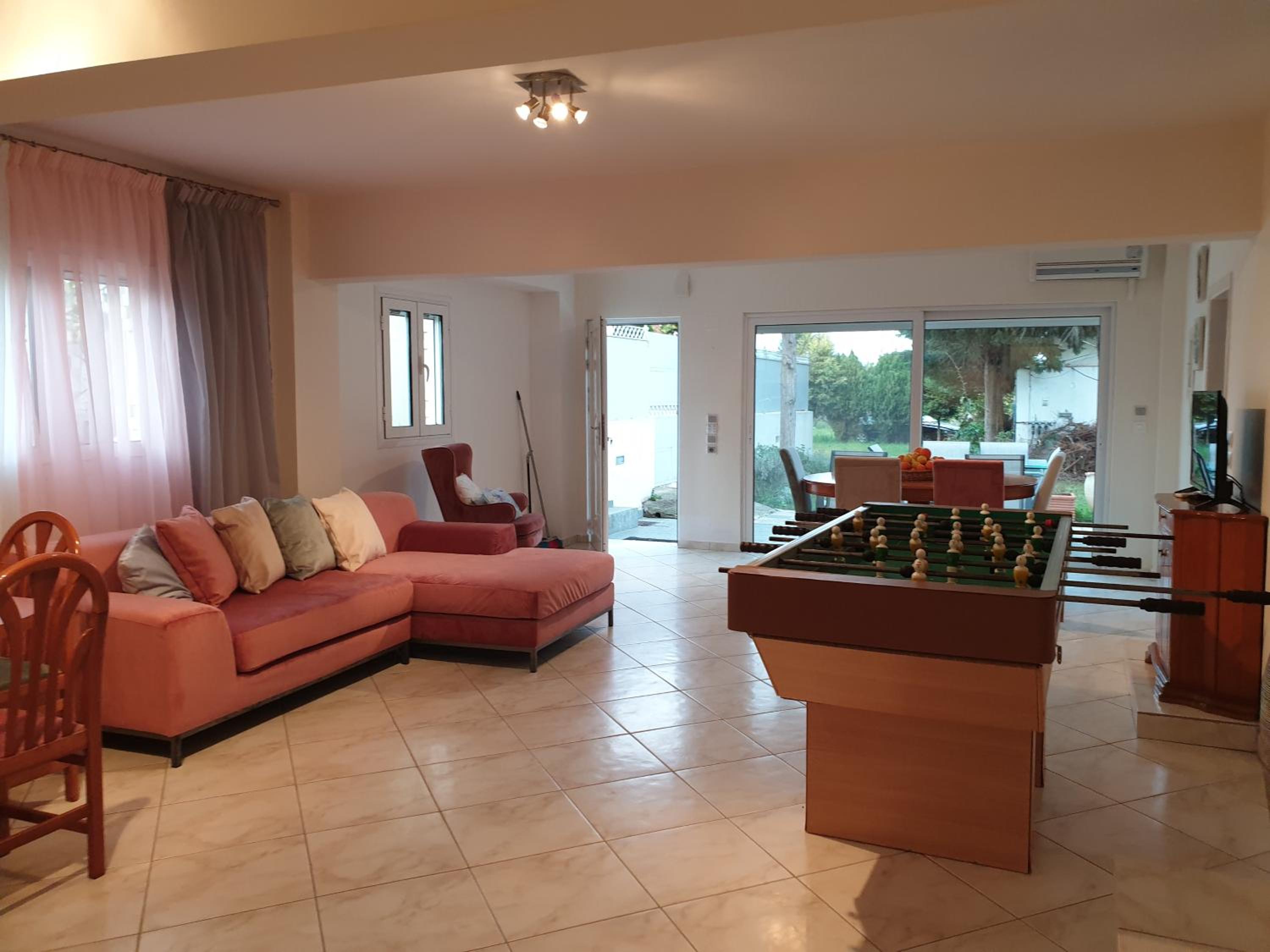 Two-Bedroom House - Photo 32