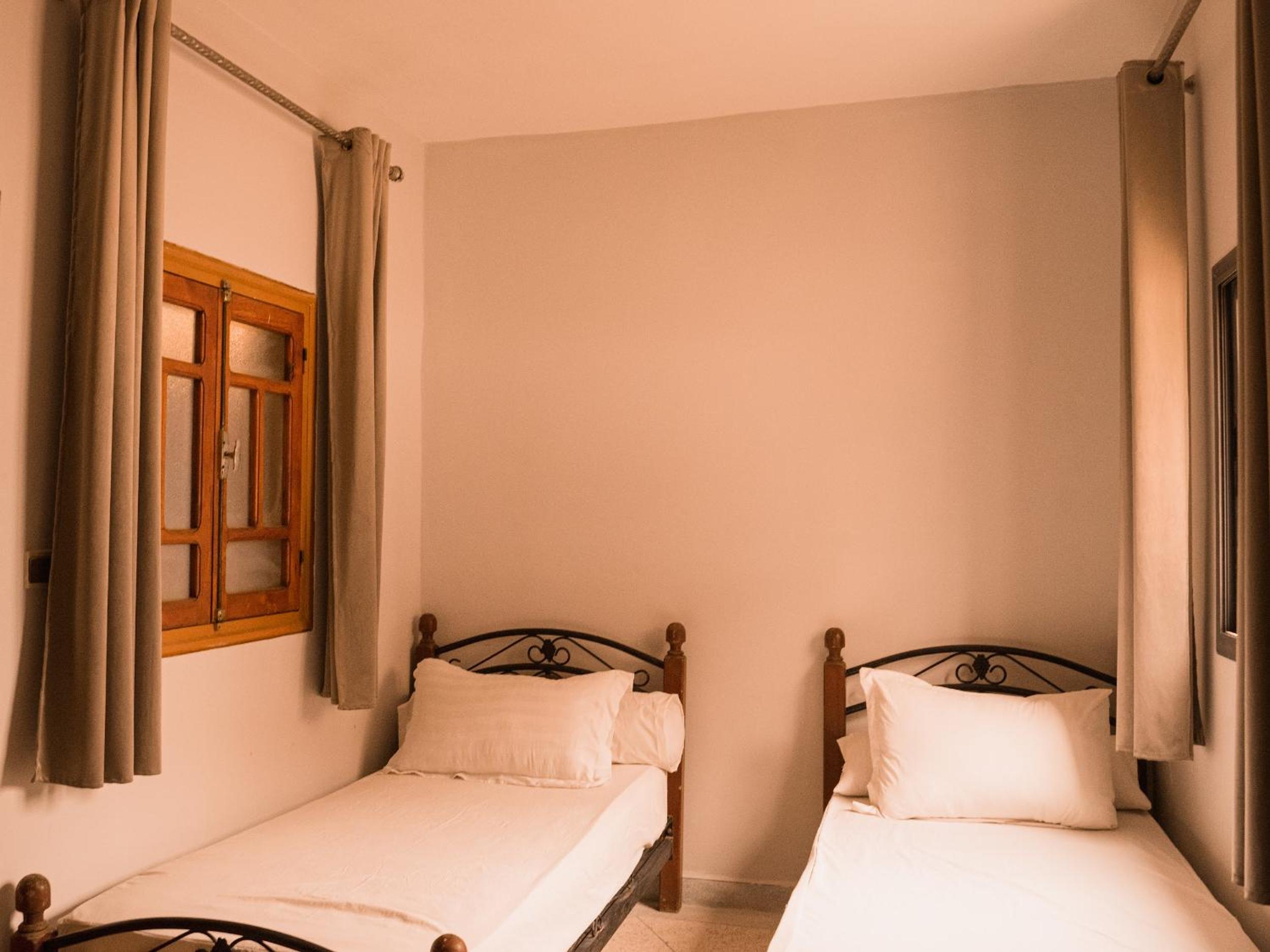 Triple Room with Shared Bathroom photo 1