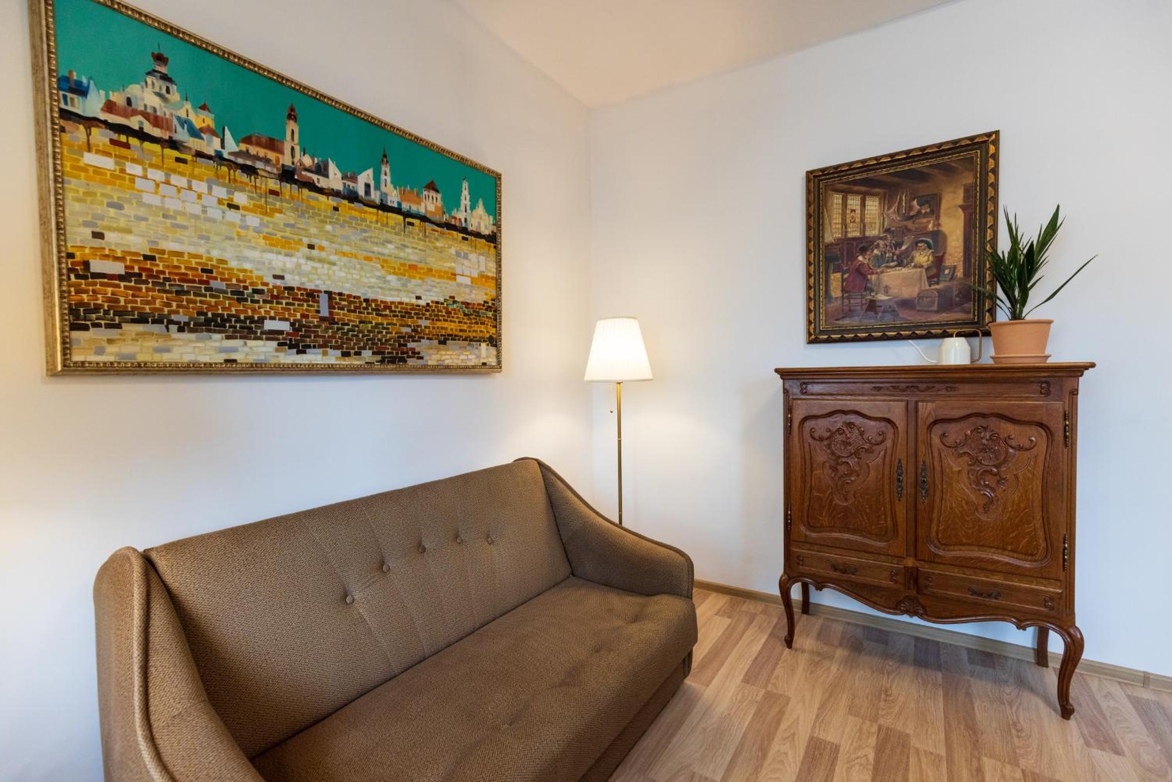 Apartment - Photo 17