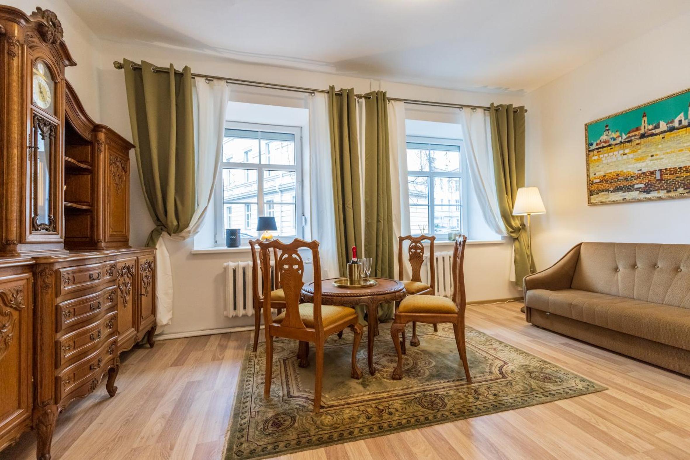 Apartment - Photo 1