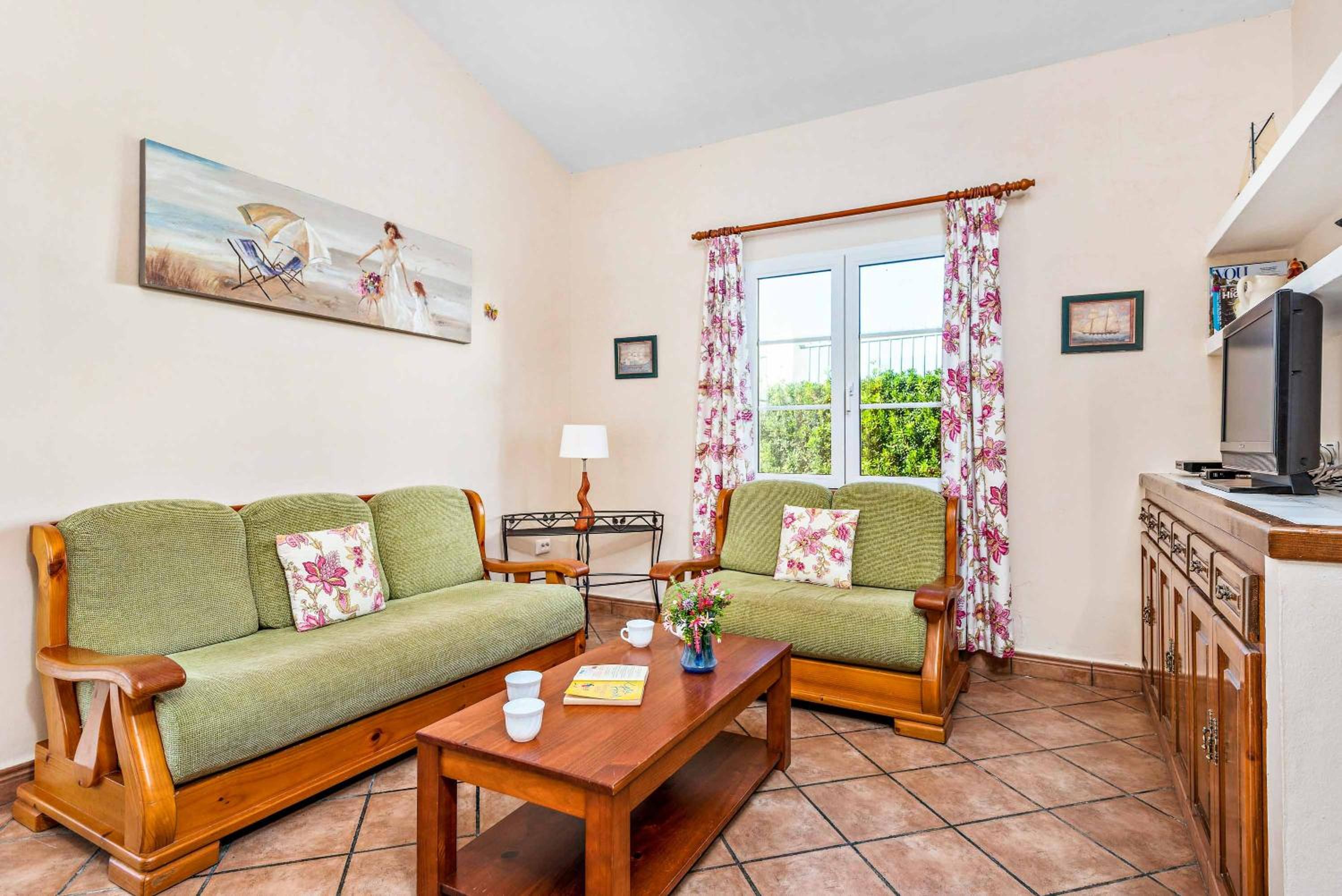 Villa de Tres Habitaciones