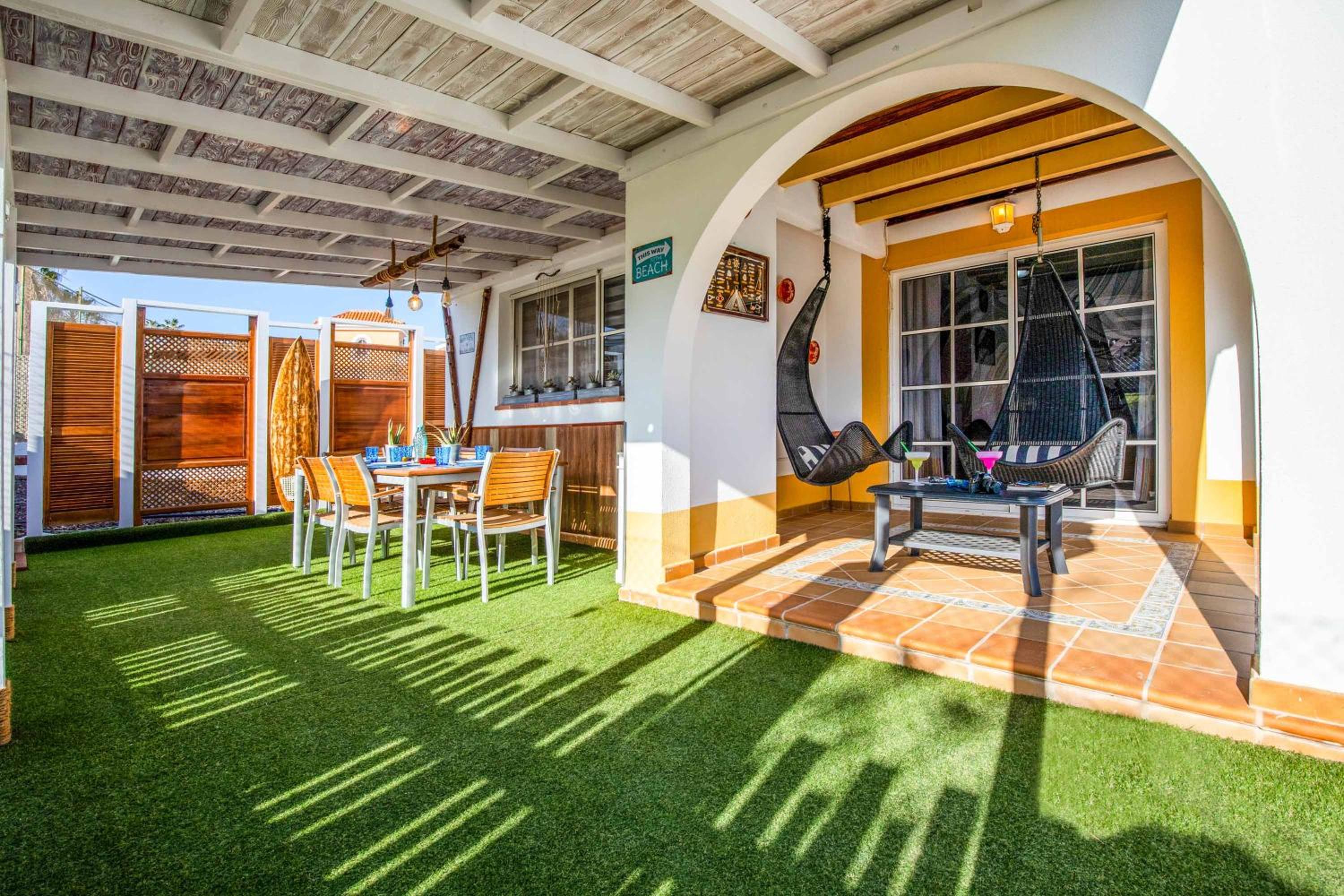 Villa photo 3