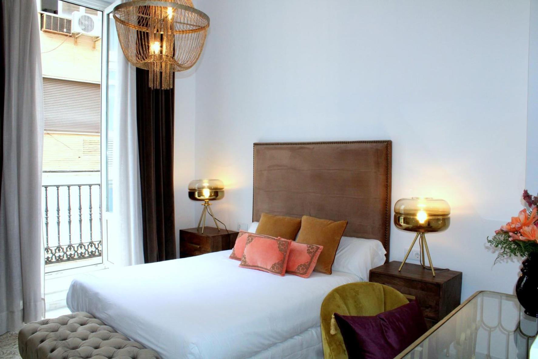 Double Room - Photo 14