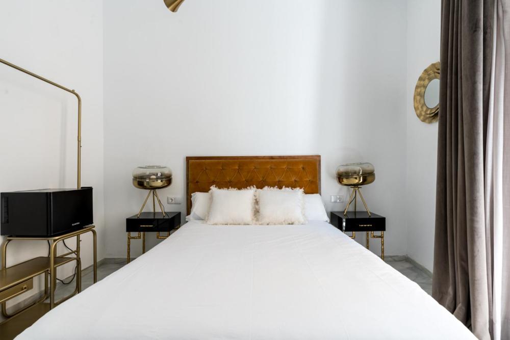 Double Room - Photo 28