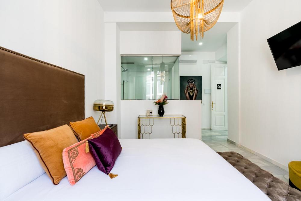 Double Room - Photo 30