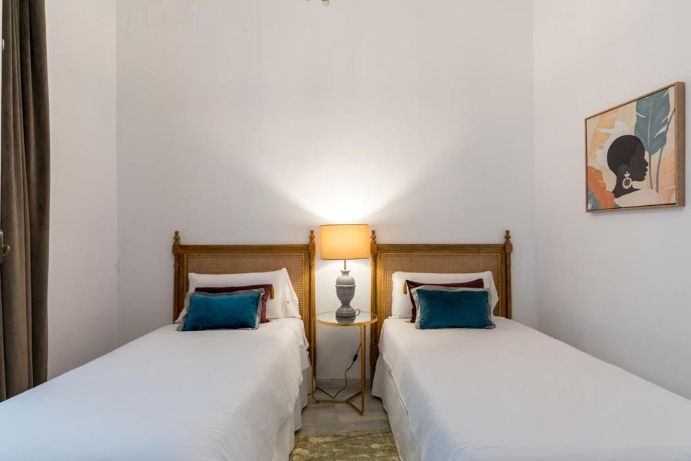 Double Room - Photo 25