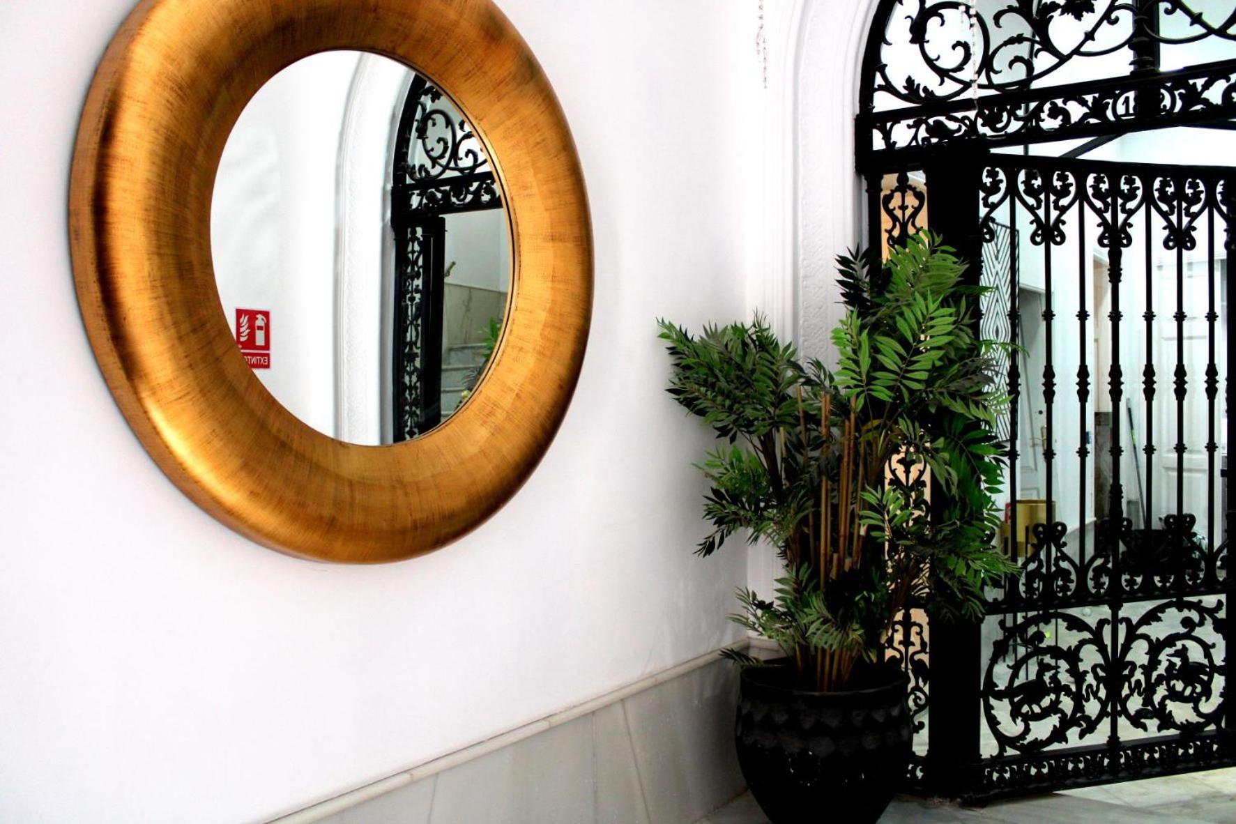 Double Room - Photo 12