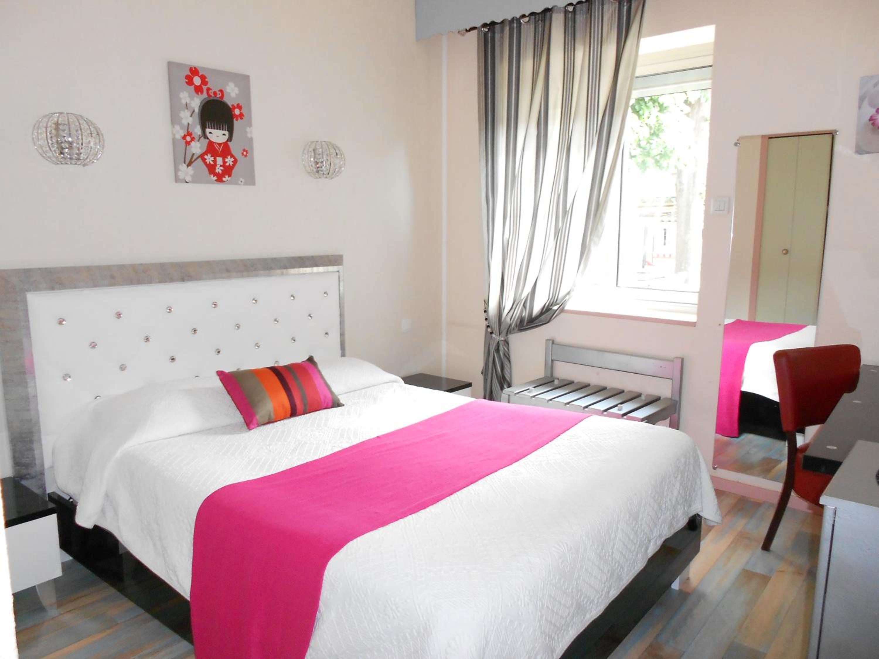 Standard Double or Twin Room photo 2