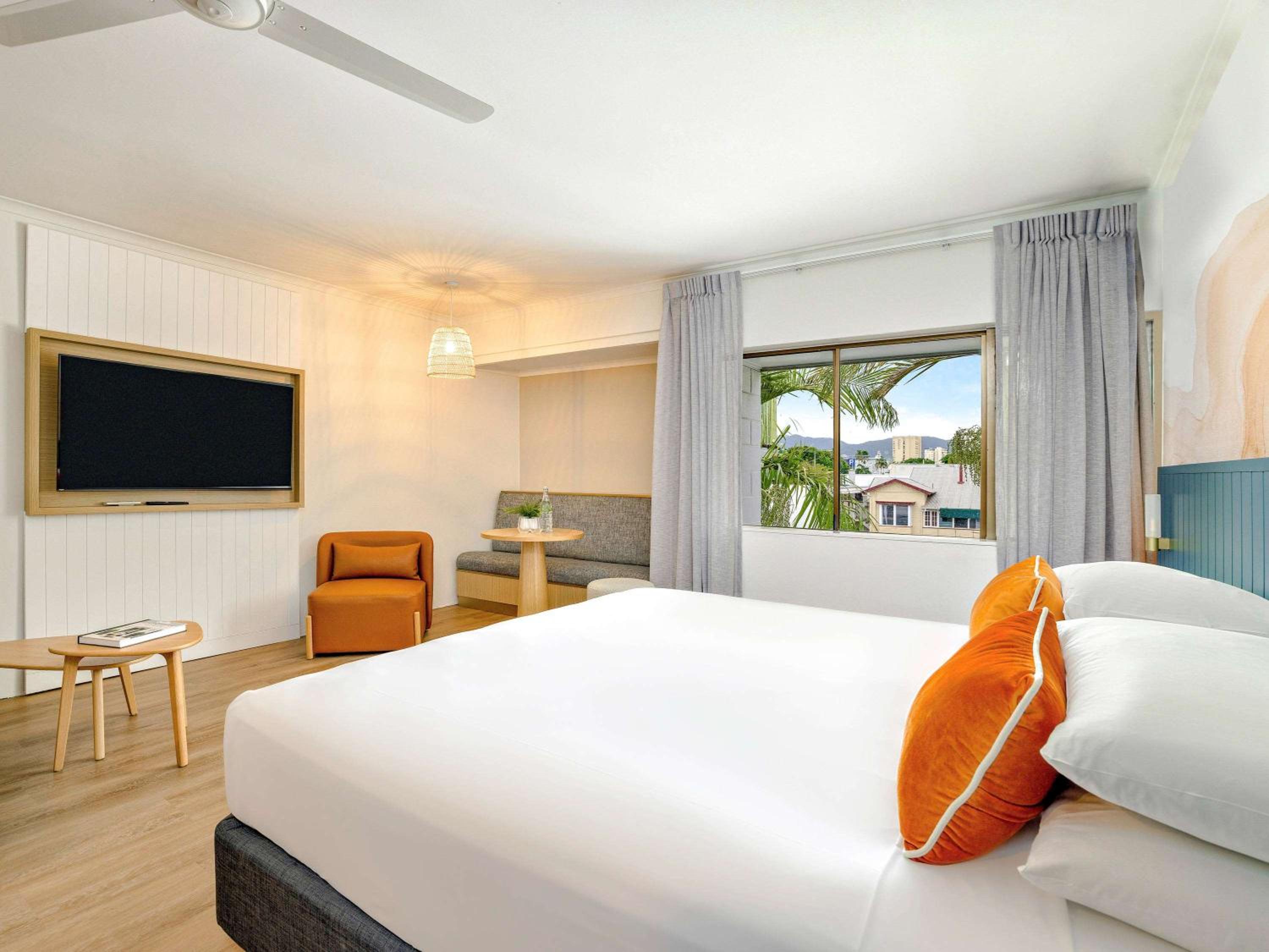 Superior King Room - Photo 1