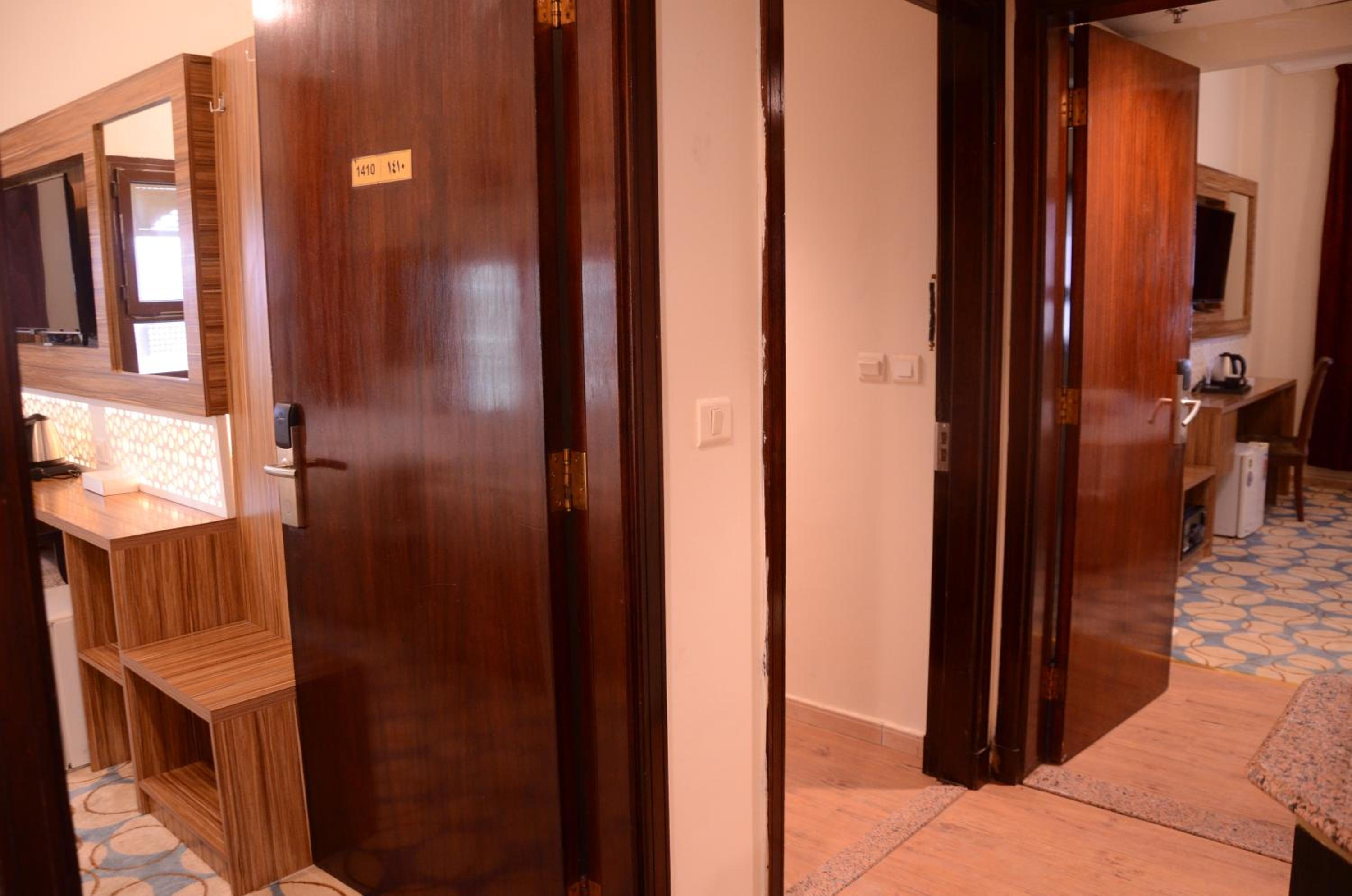 Quadruple Room - Photo 3