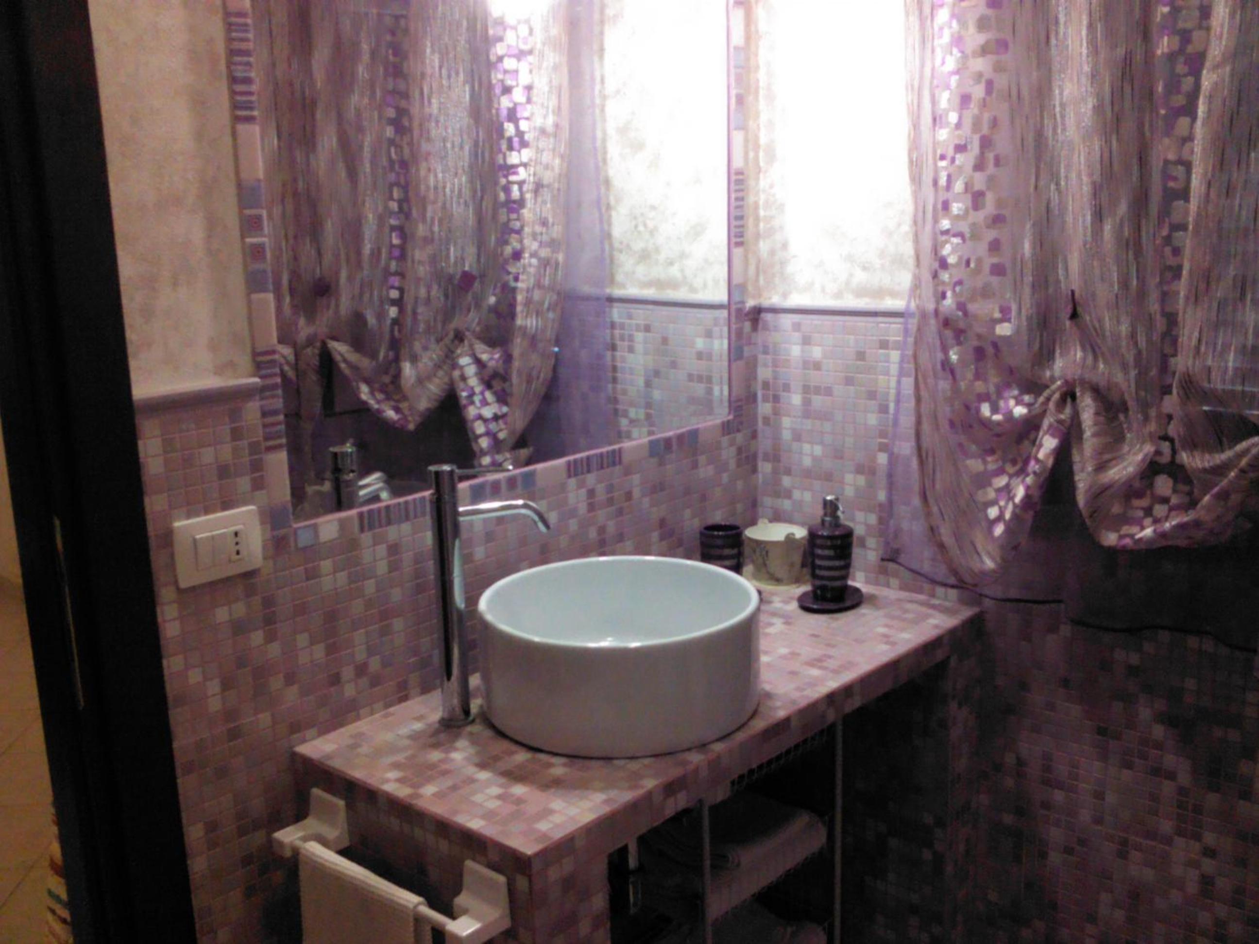 Two-Bedroom Apartment - Photo 2