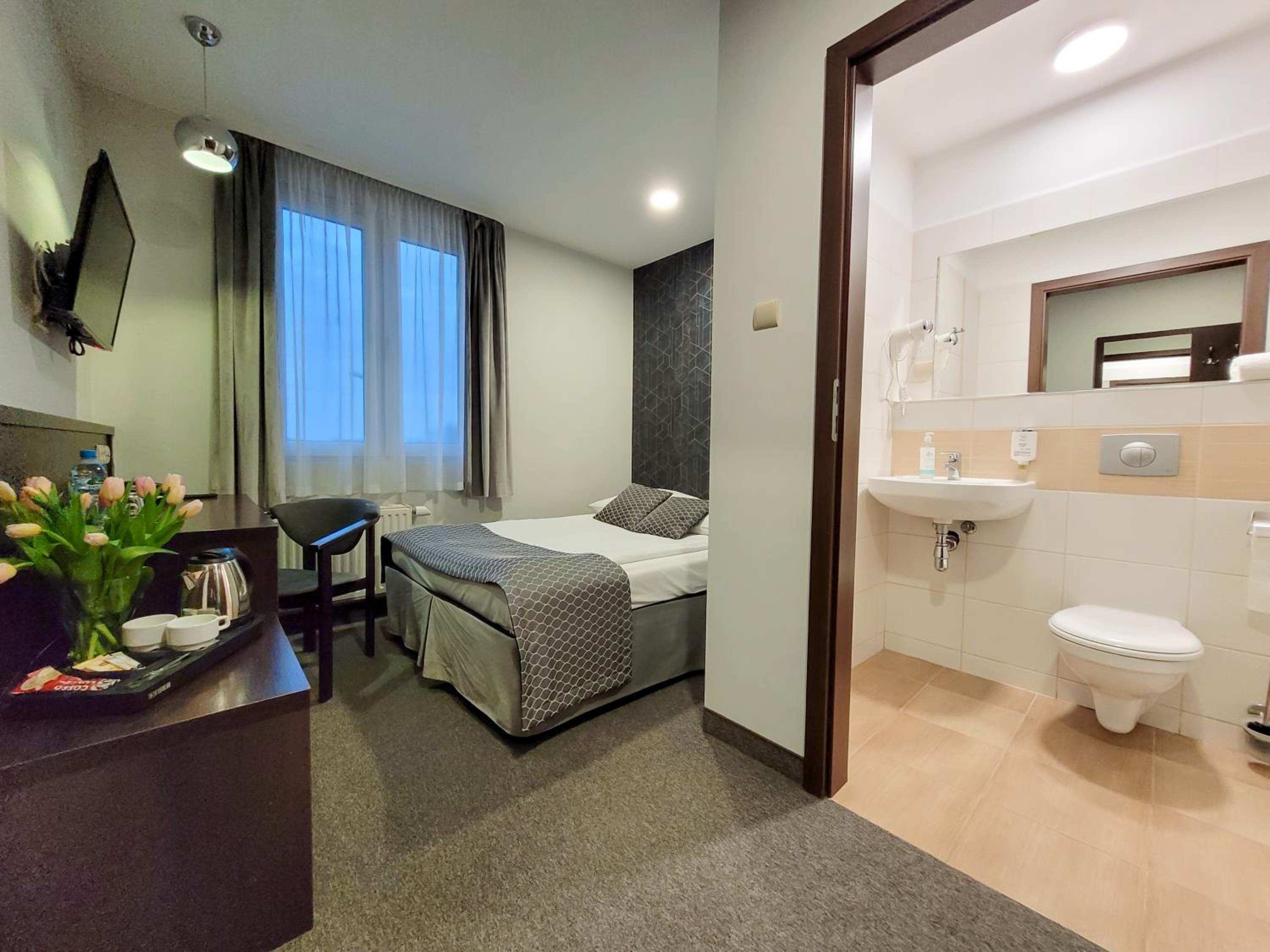 Standard Single Room photo 3