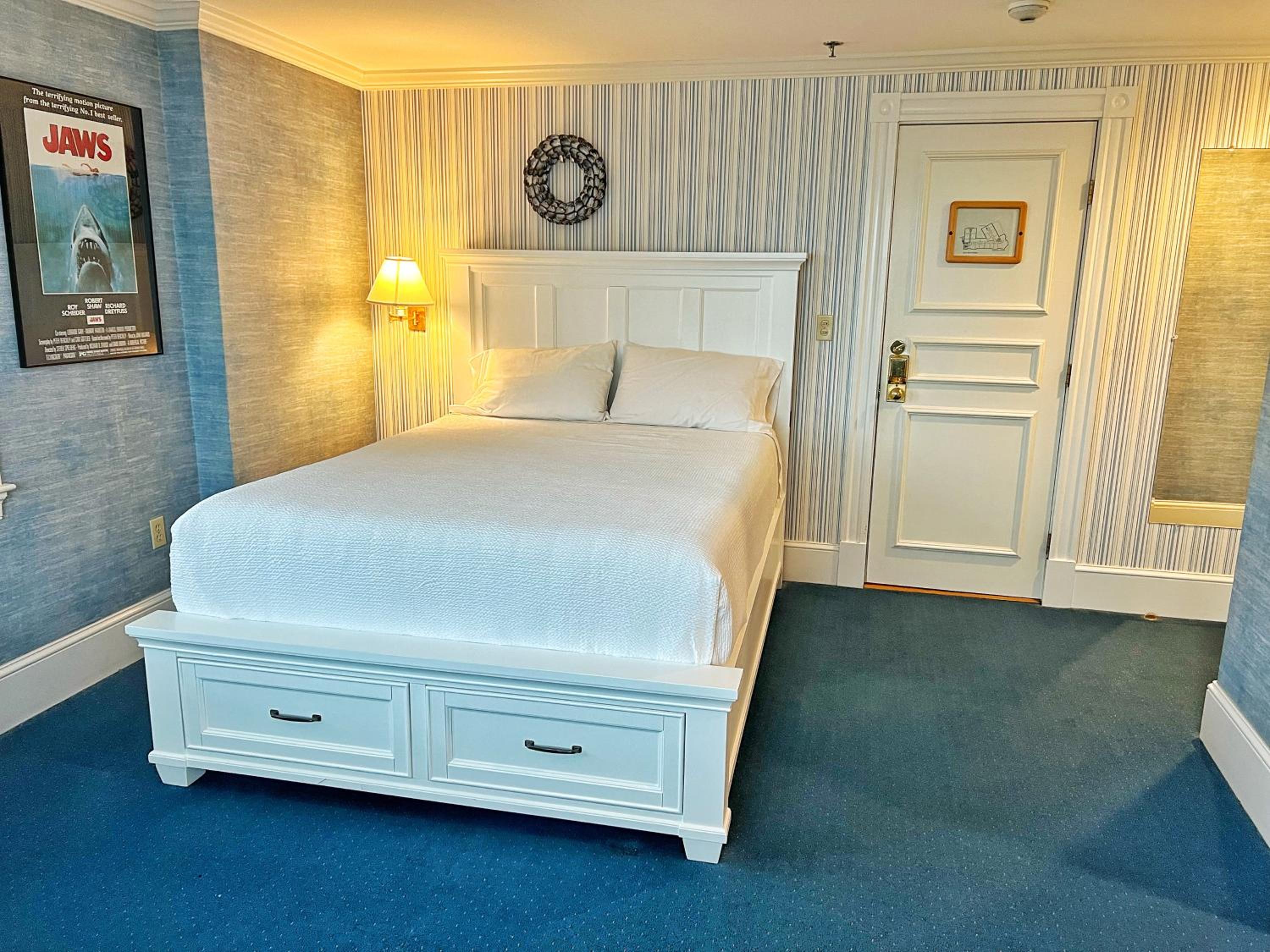 Queen Suite with Sea View