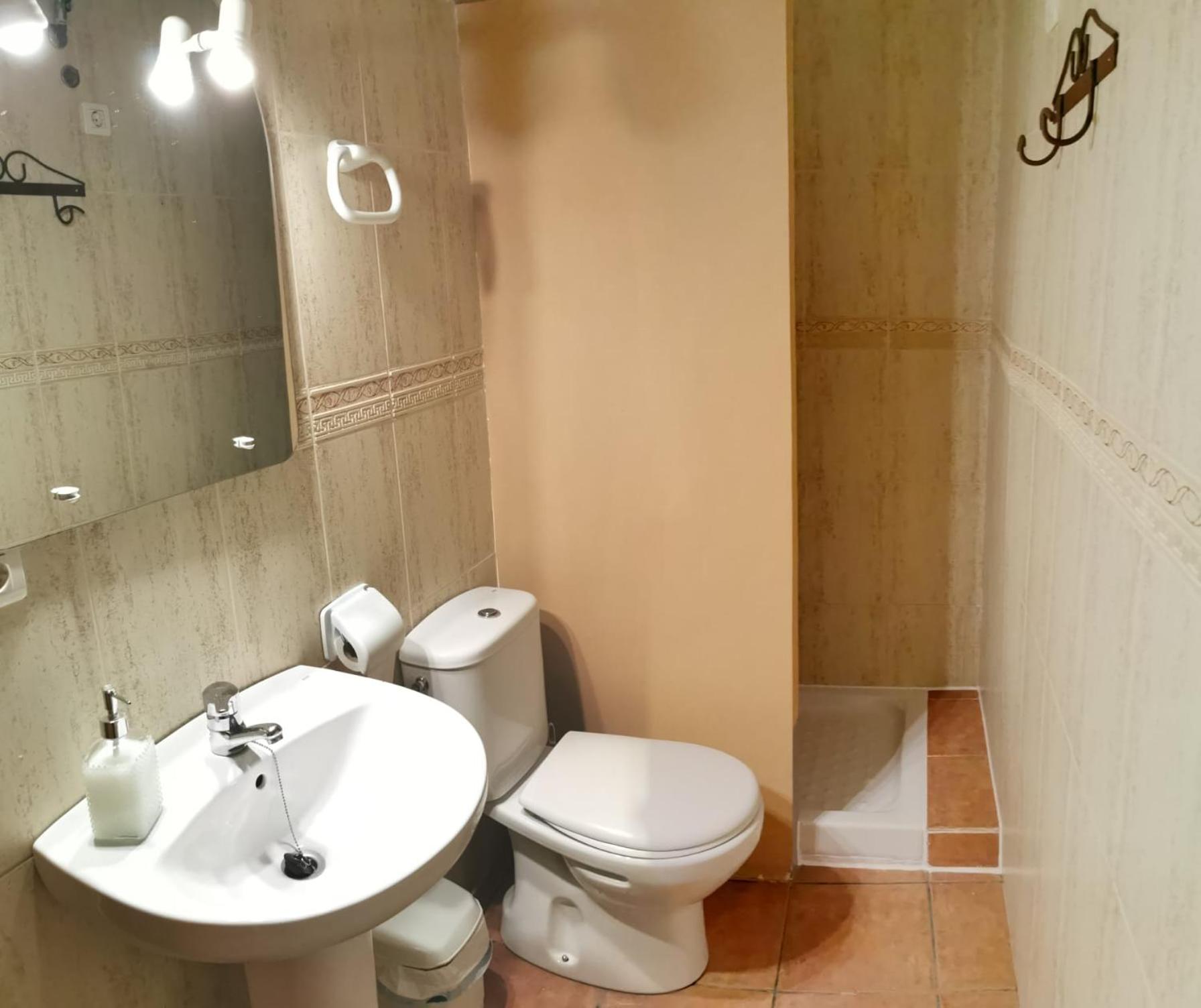 Apartment - Split Level - Photo 5