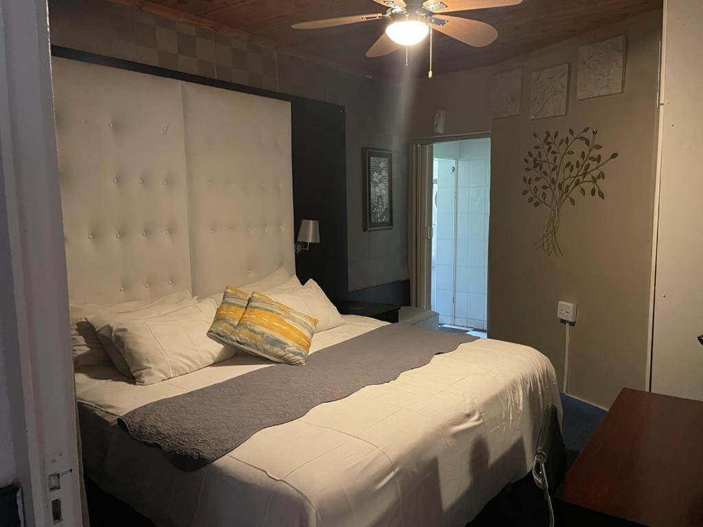 Standard Double Room photo 1