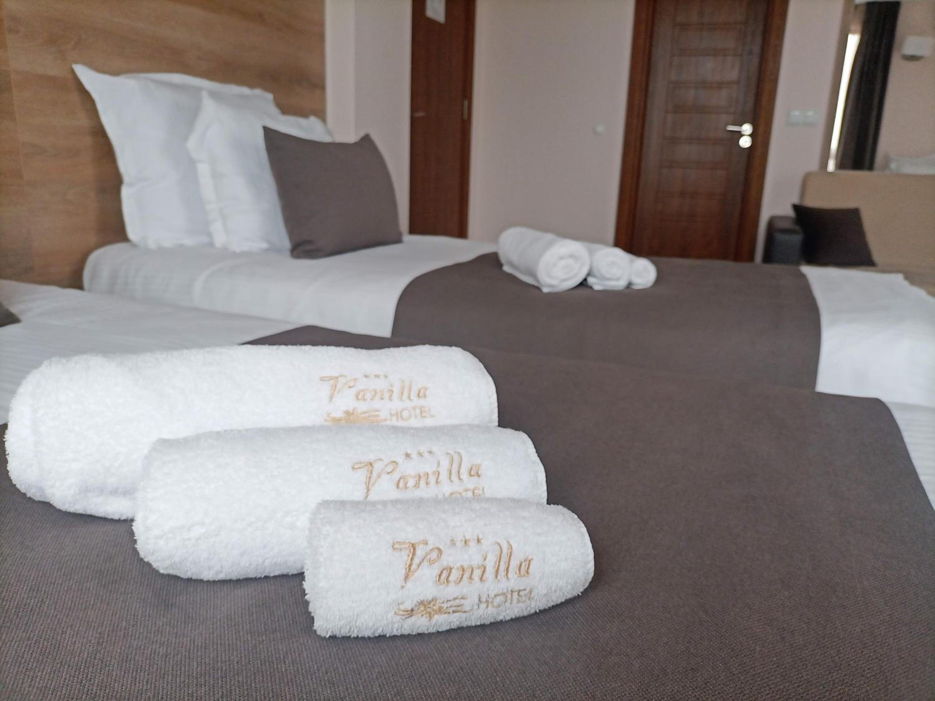 Deluxe Quadruple Room - Photo 5
