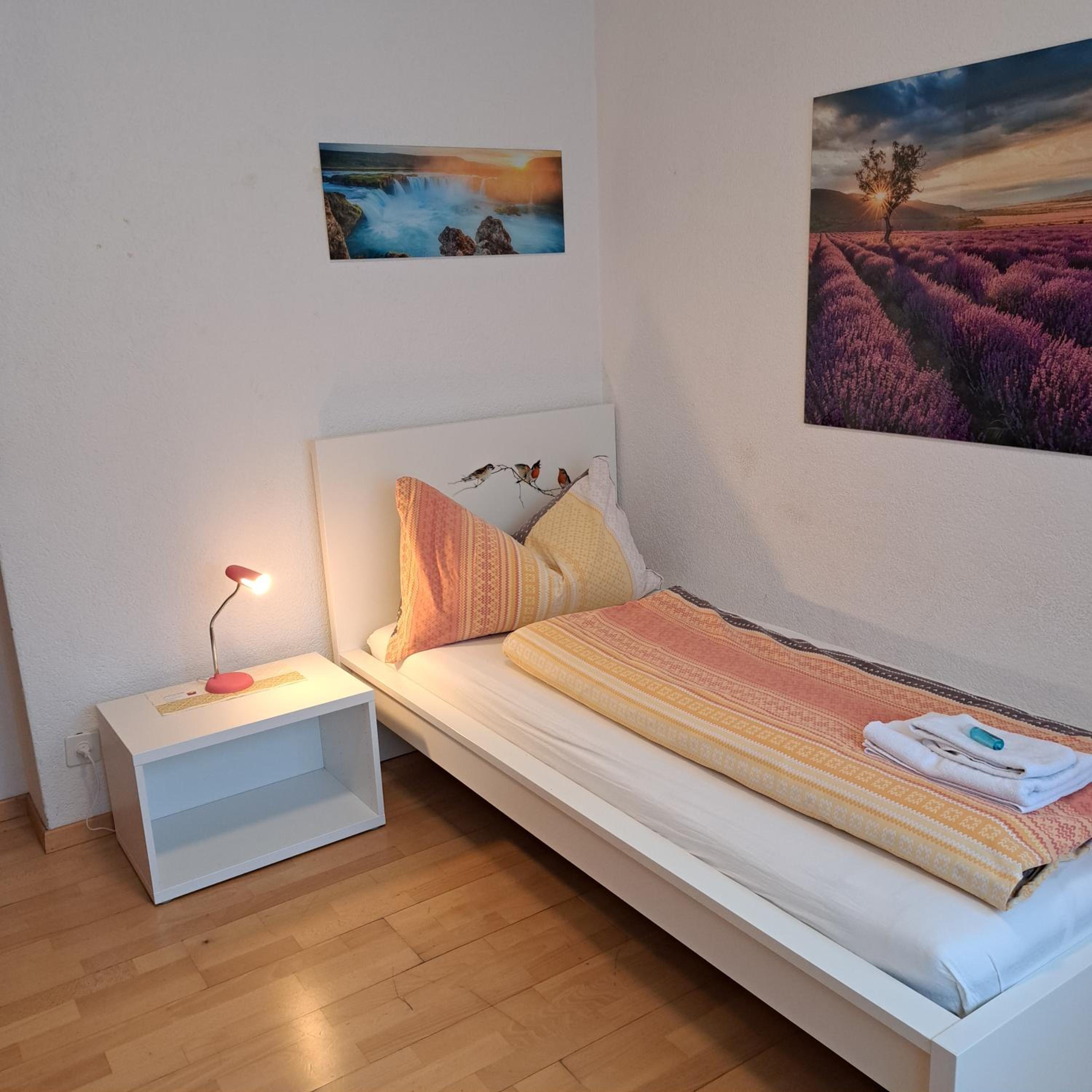 Single Room with Shared Bathroom photo 1