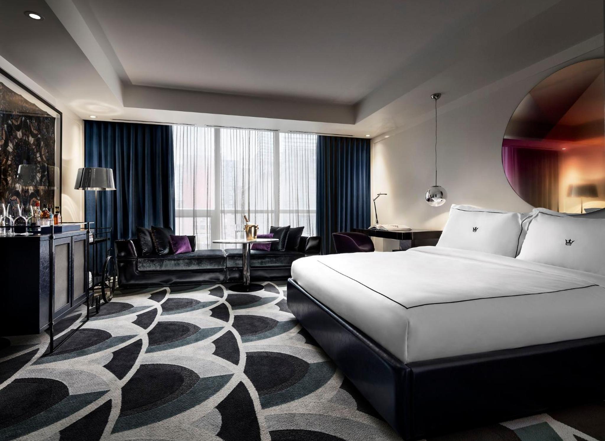 Signature One Bedroom Suite (Alexander)