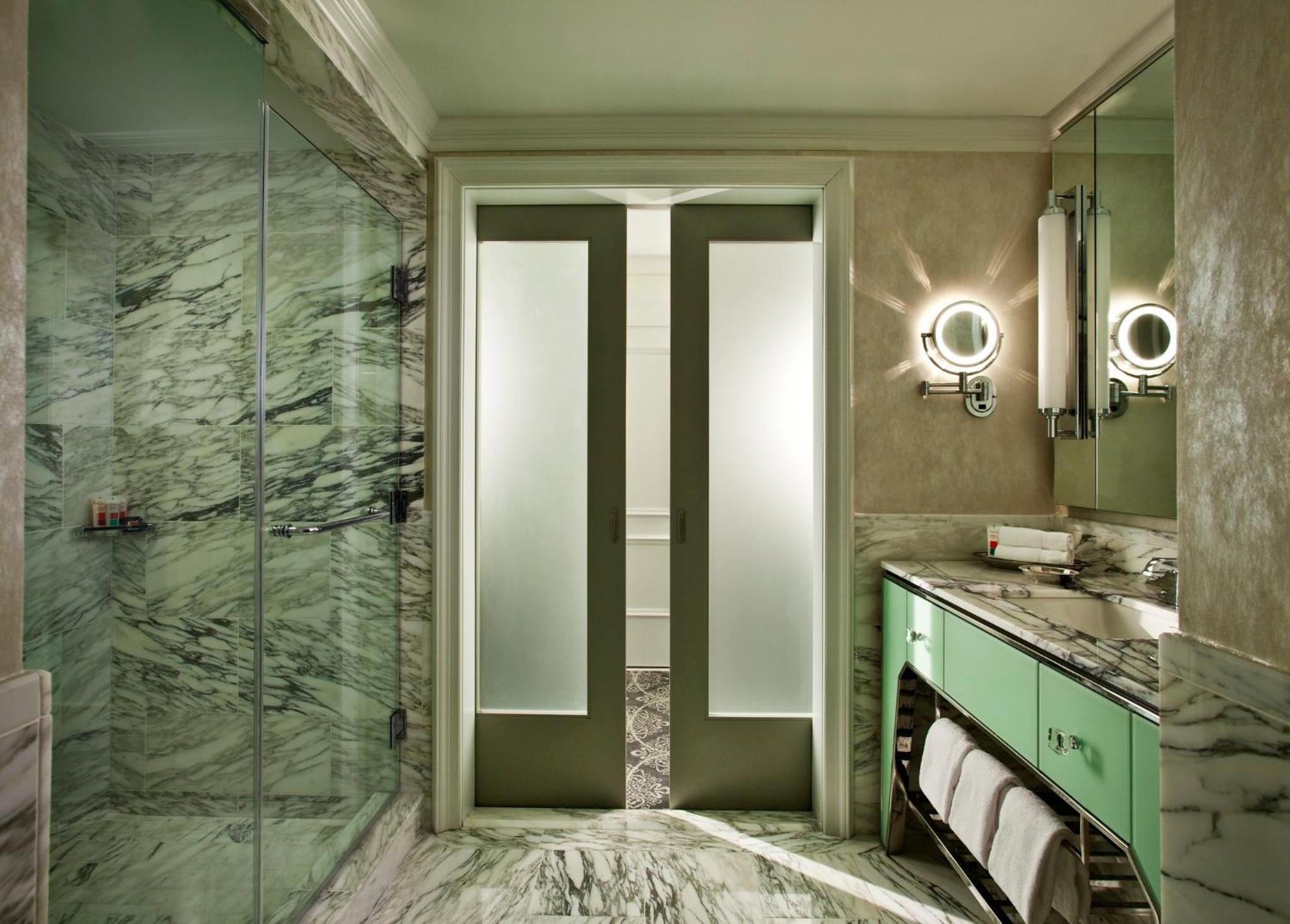 Luxury 2 Double Beds