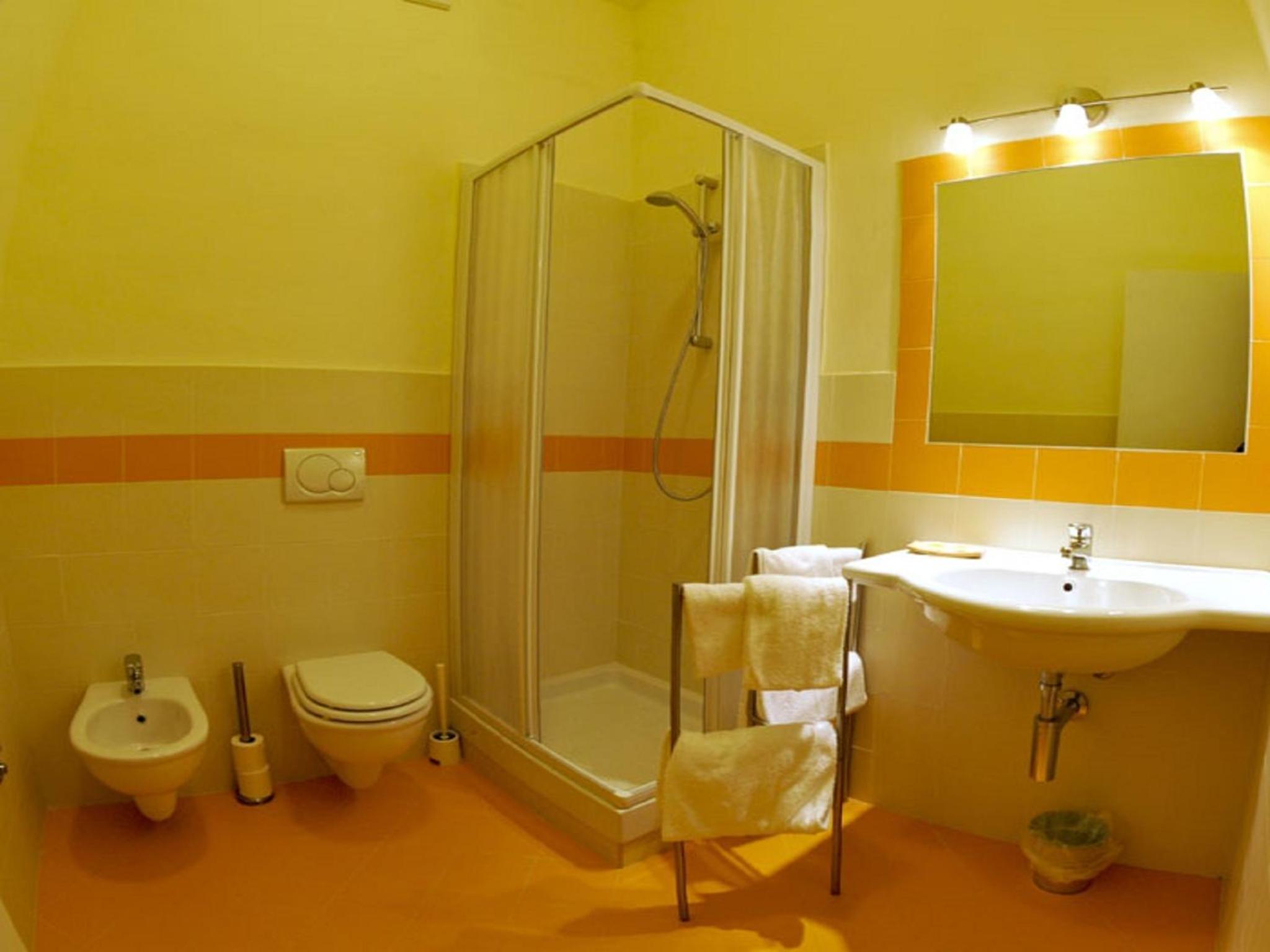 Double Room With Private Bathroom photo 3