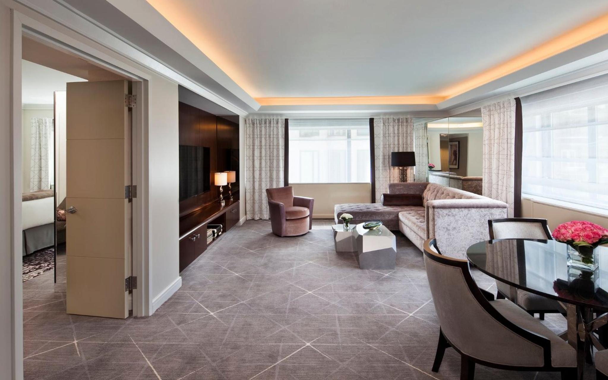 Glamor 1-Bedroom Suite