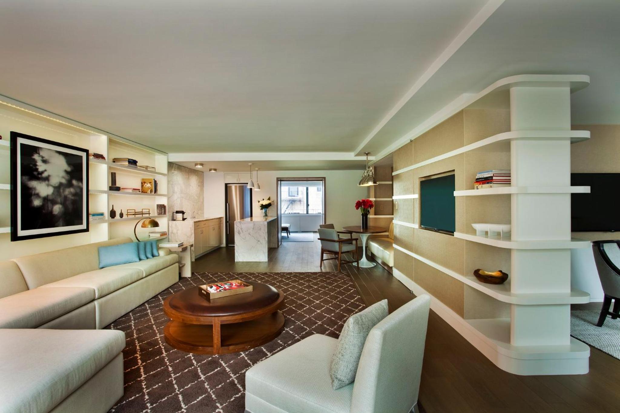 Uptown Bohemian 1-Bedroom Suite