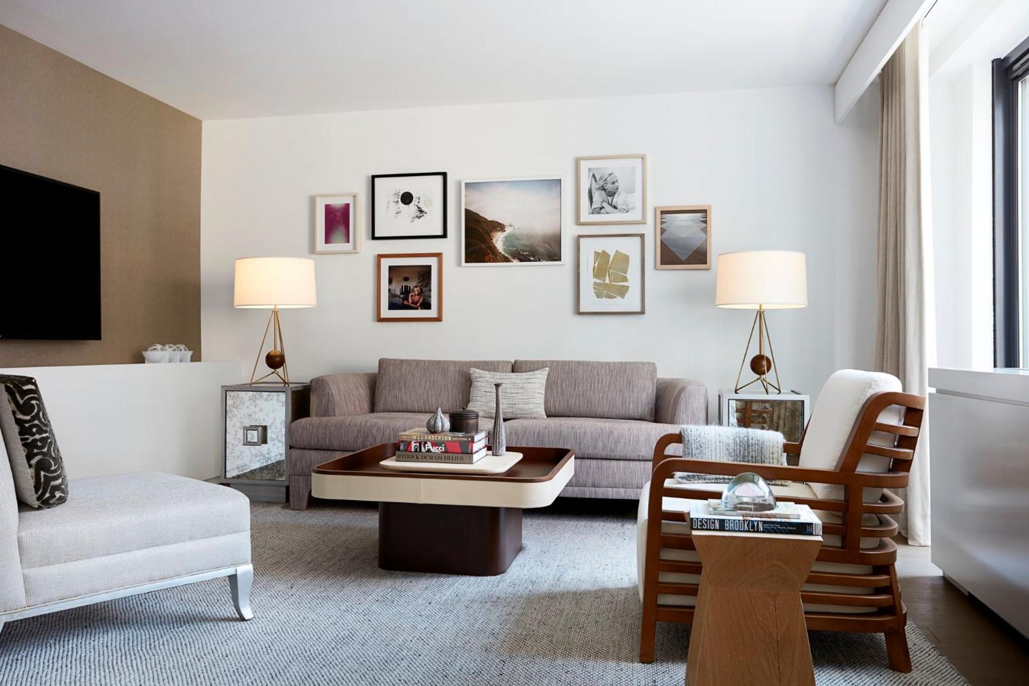 Uptown Bohemian 1-Bedroom Suite