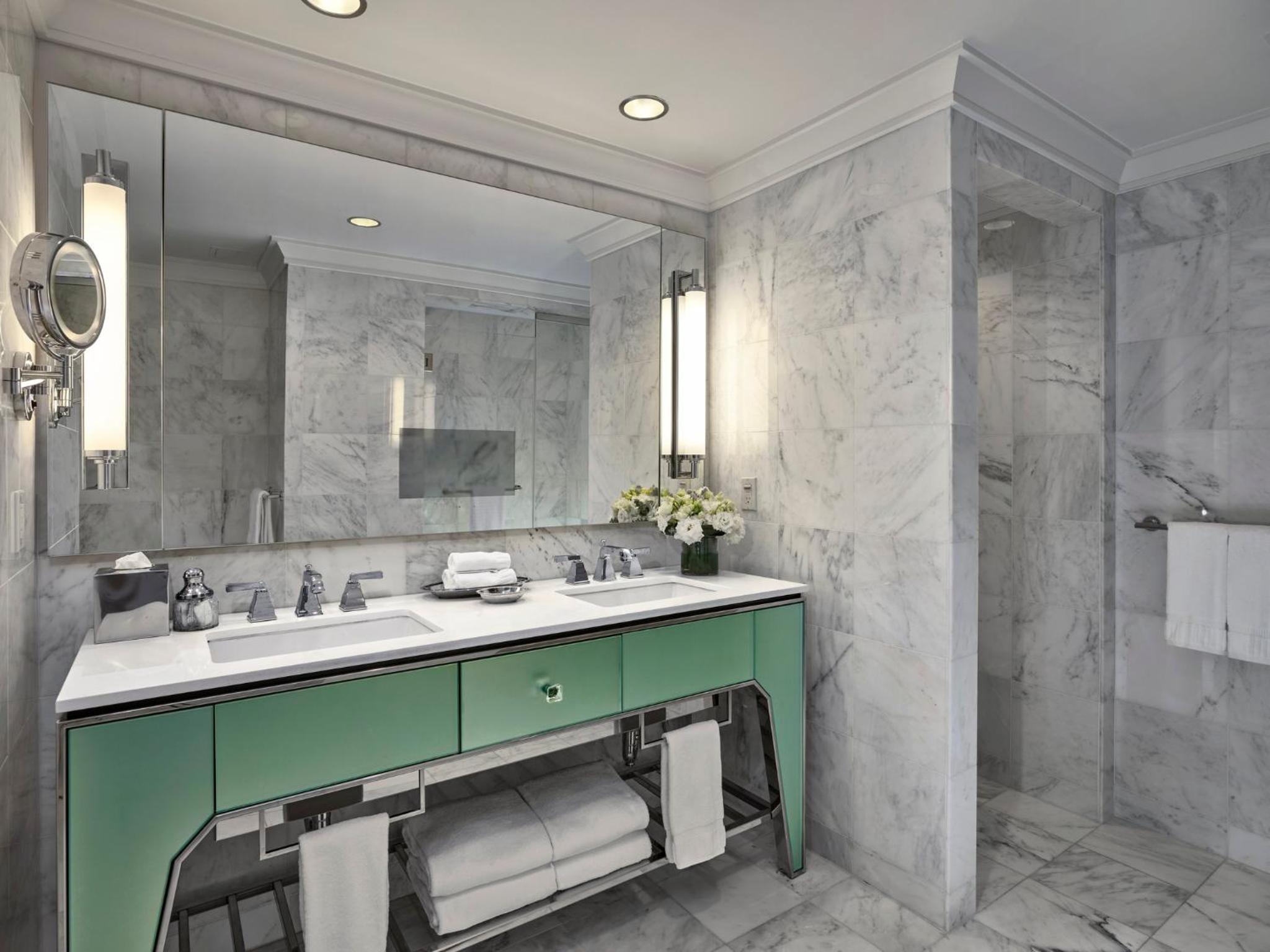 Atrium Suite thumbnail 5