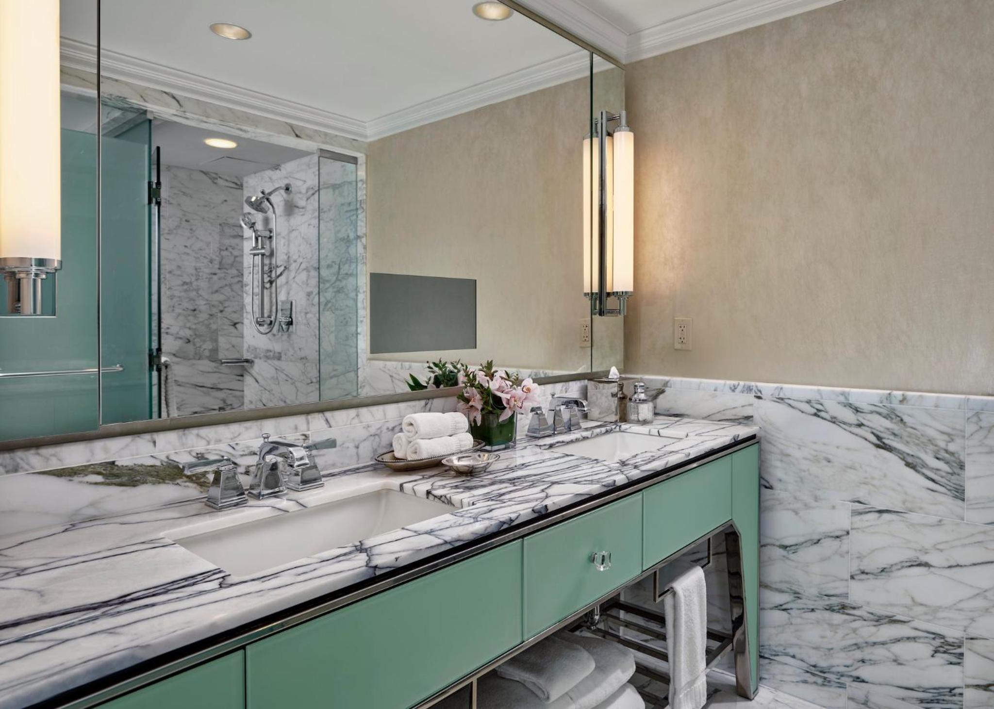 Manhattan One-Bedroom Suite