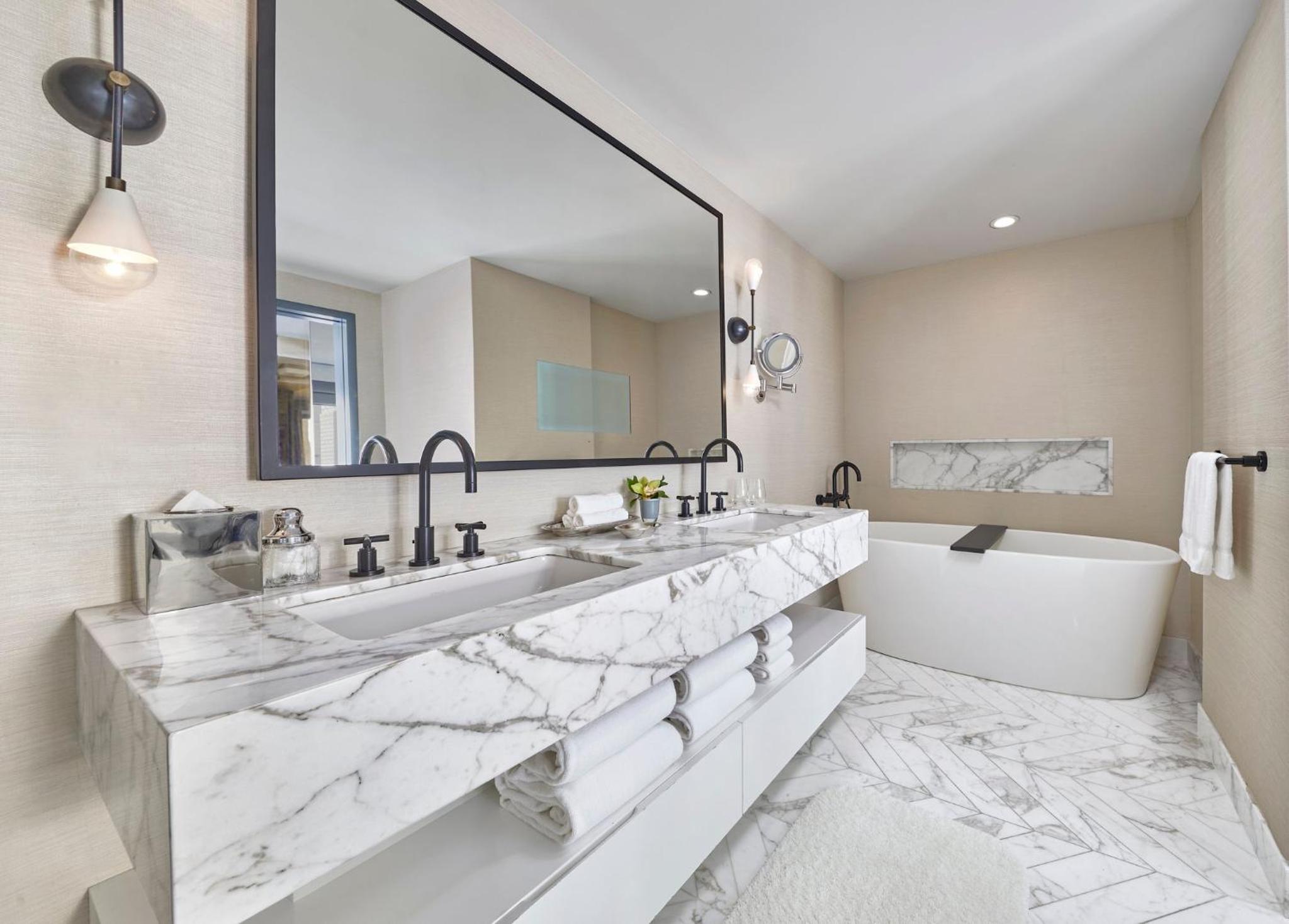 Bespoke 1-Bedroom Suite