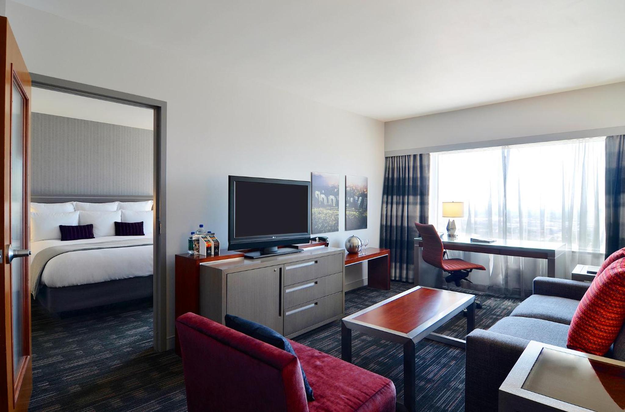 Director's Suite - Photo 1