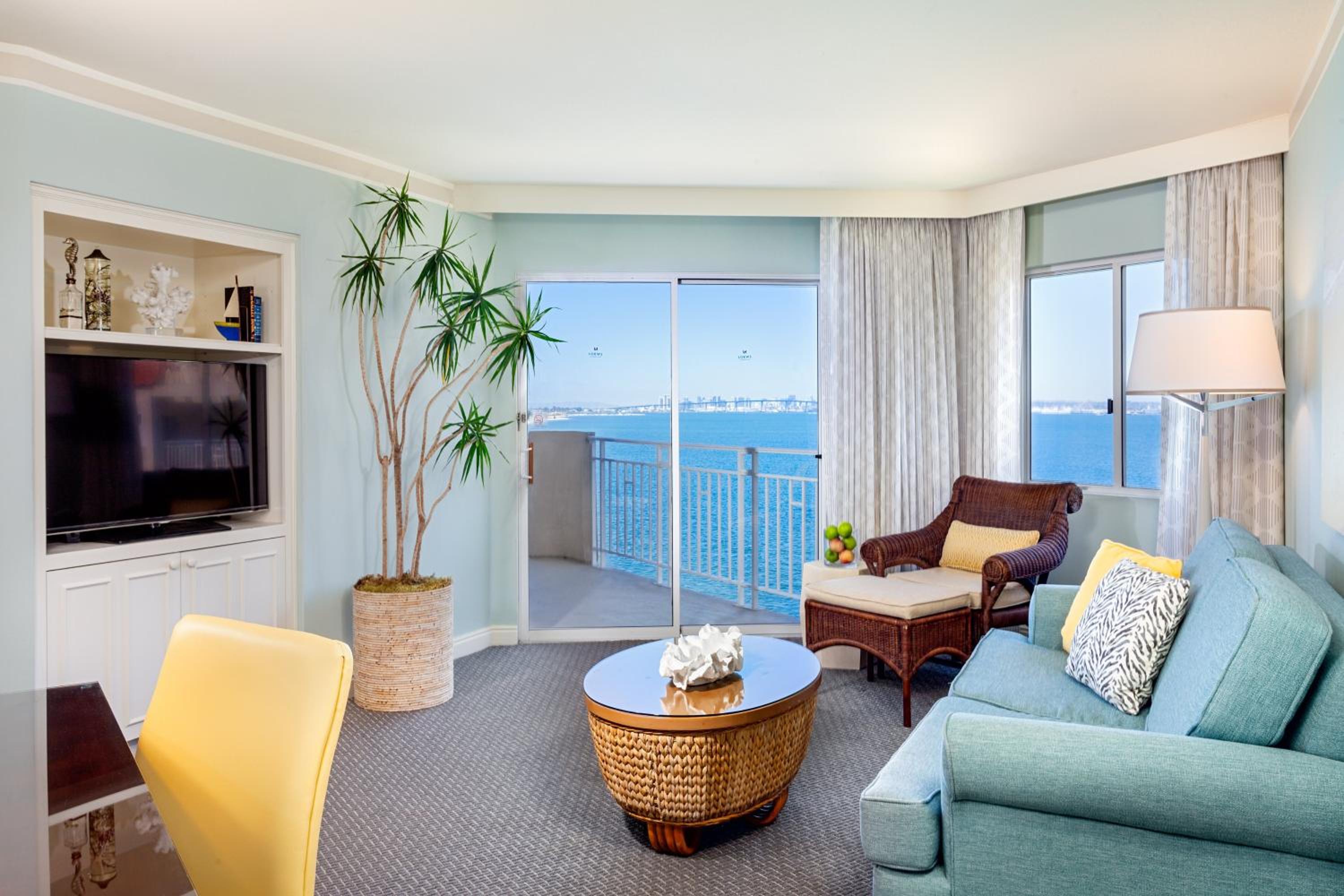 Coronado Bay View King Suite - Photo 2
