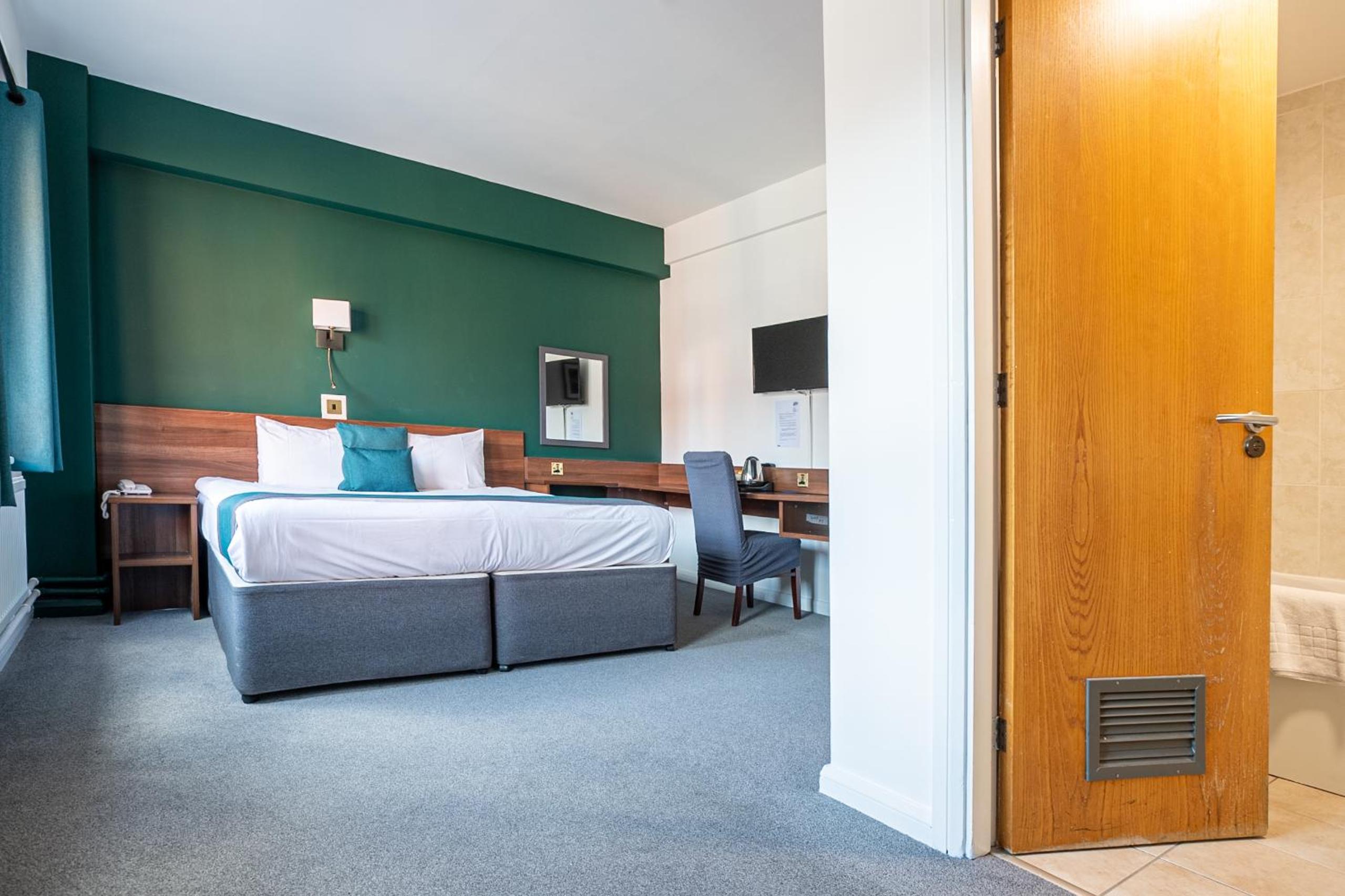 Double Room - Photo 4