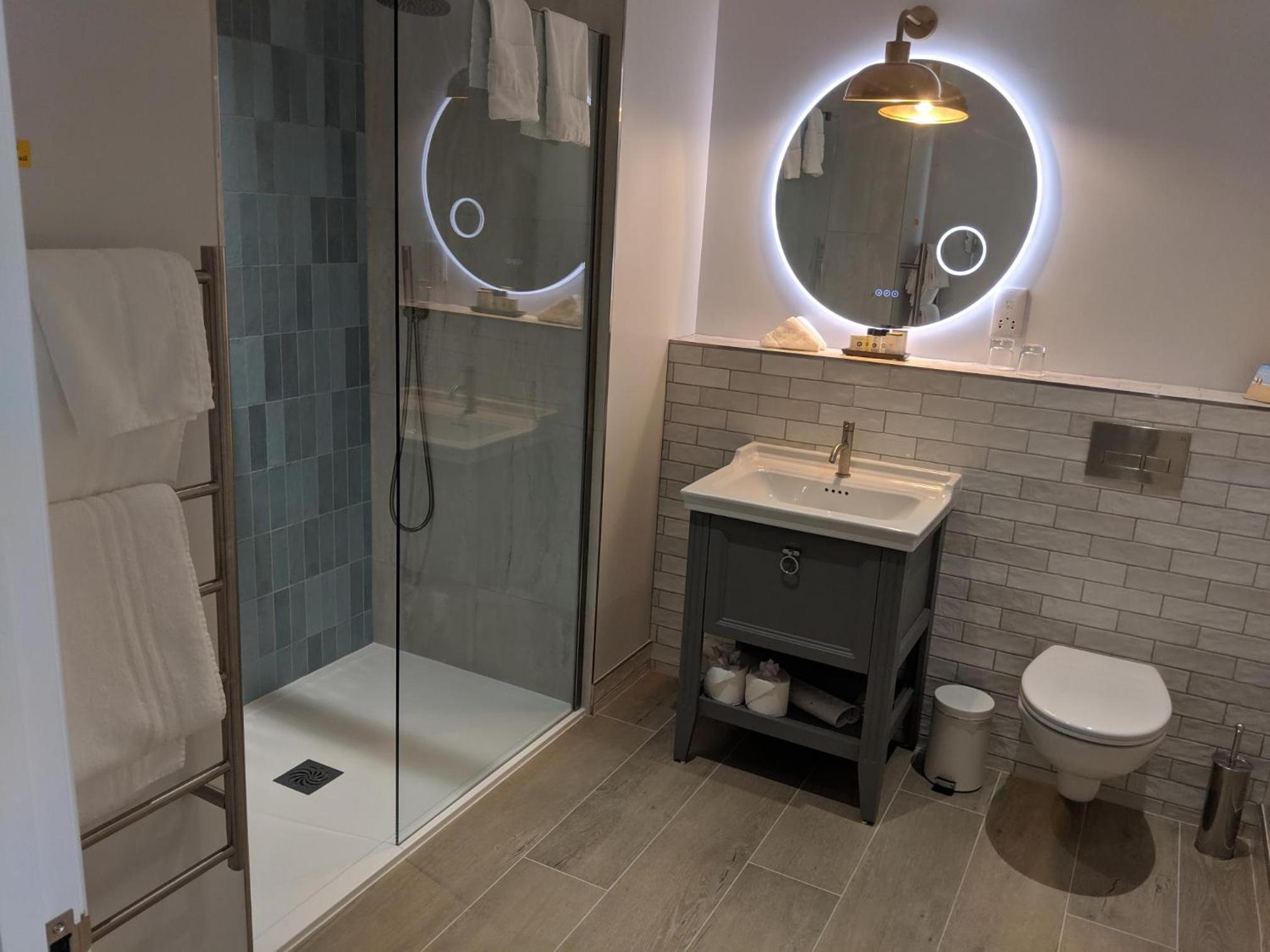 Double or Twin Room - Disability Access