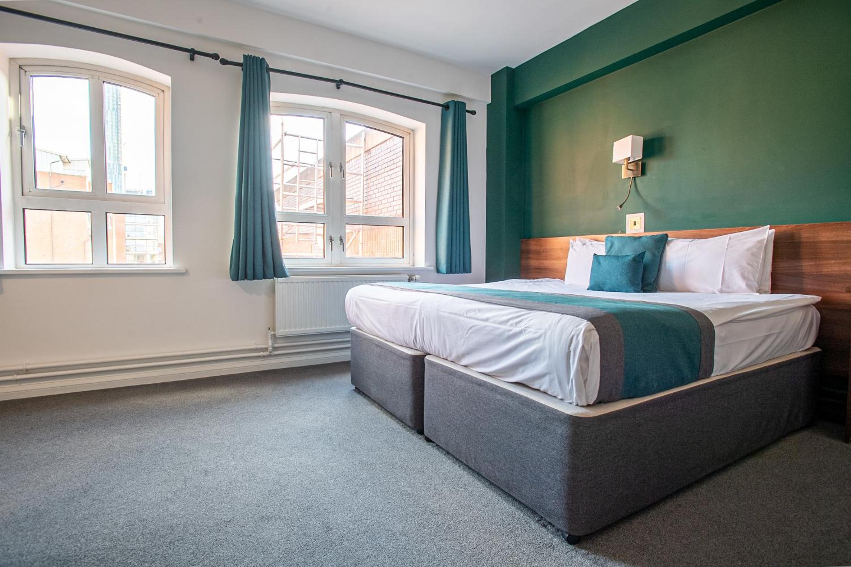 Double Room - Photo 2