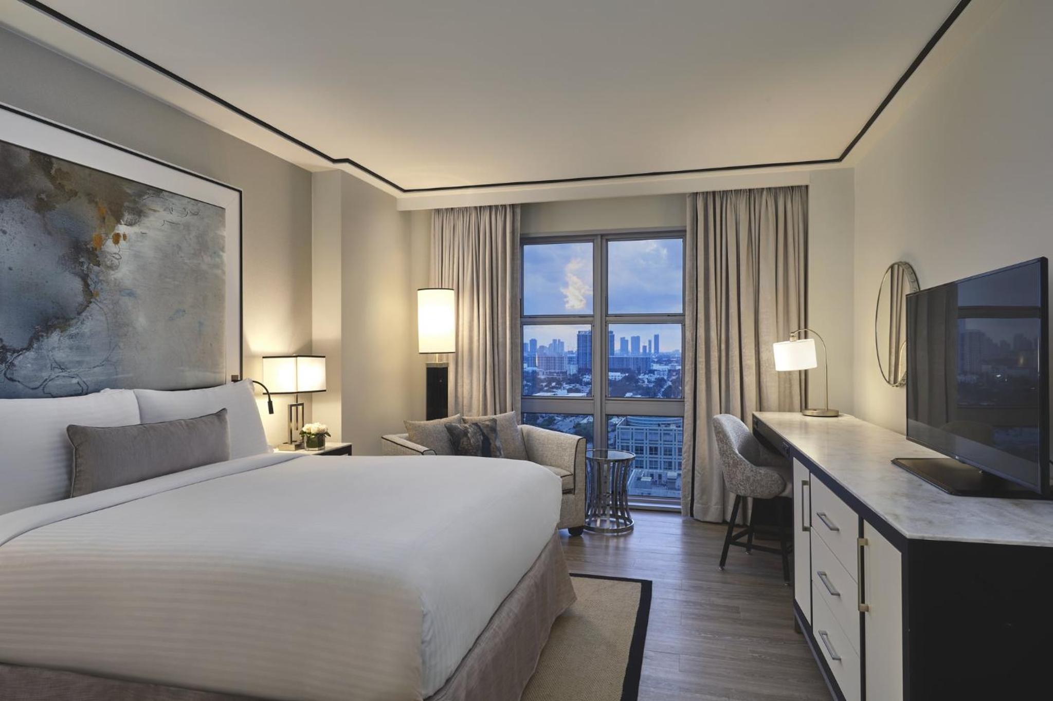 King Room with City Skyline View
