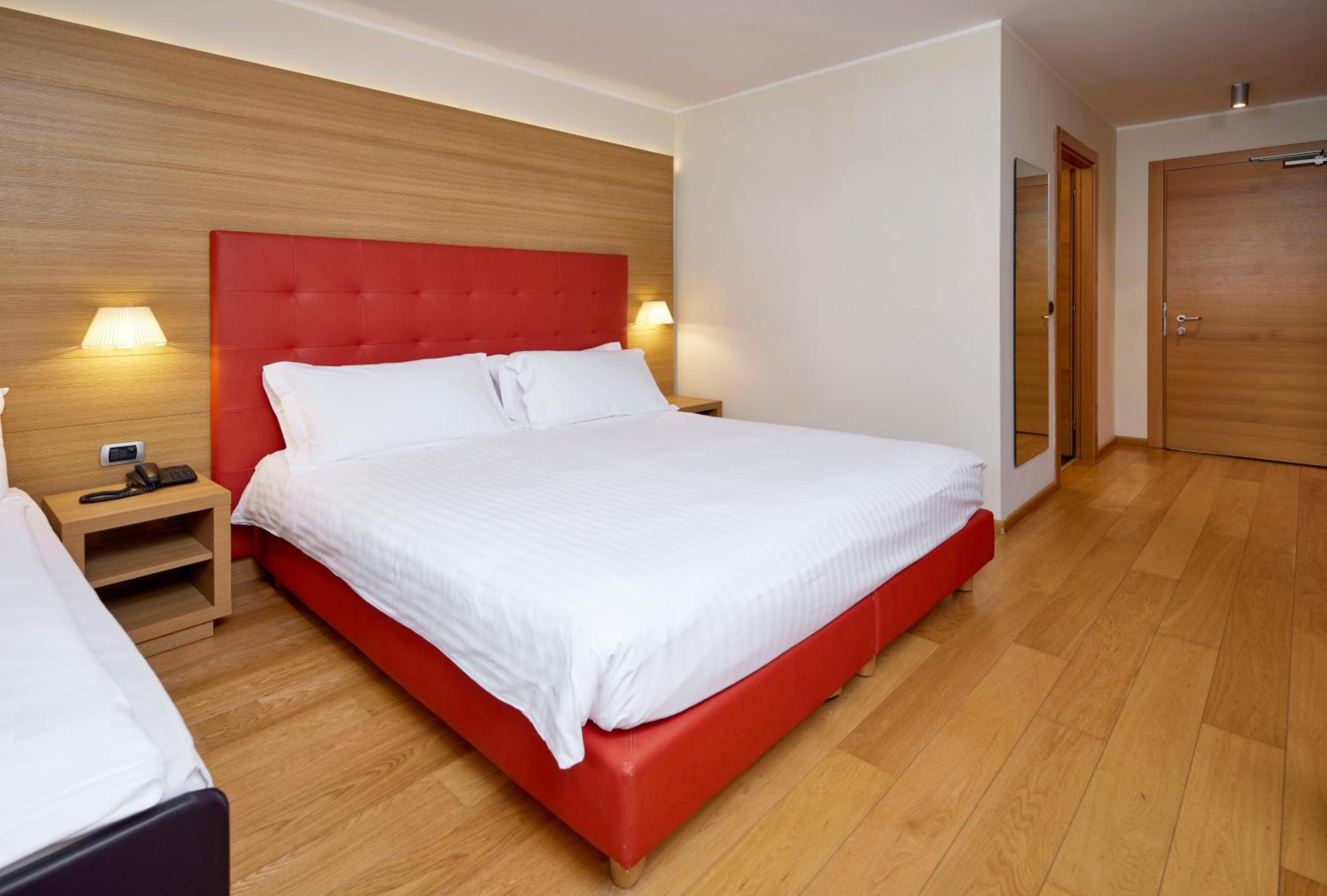 Standard Triple Room photo 3