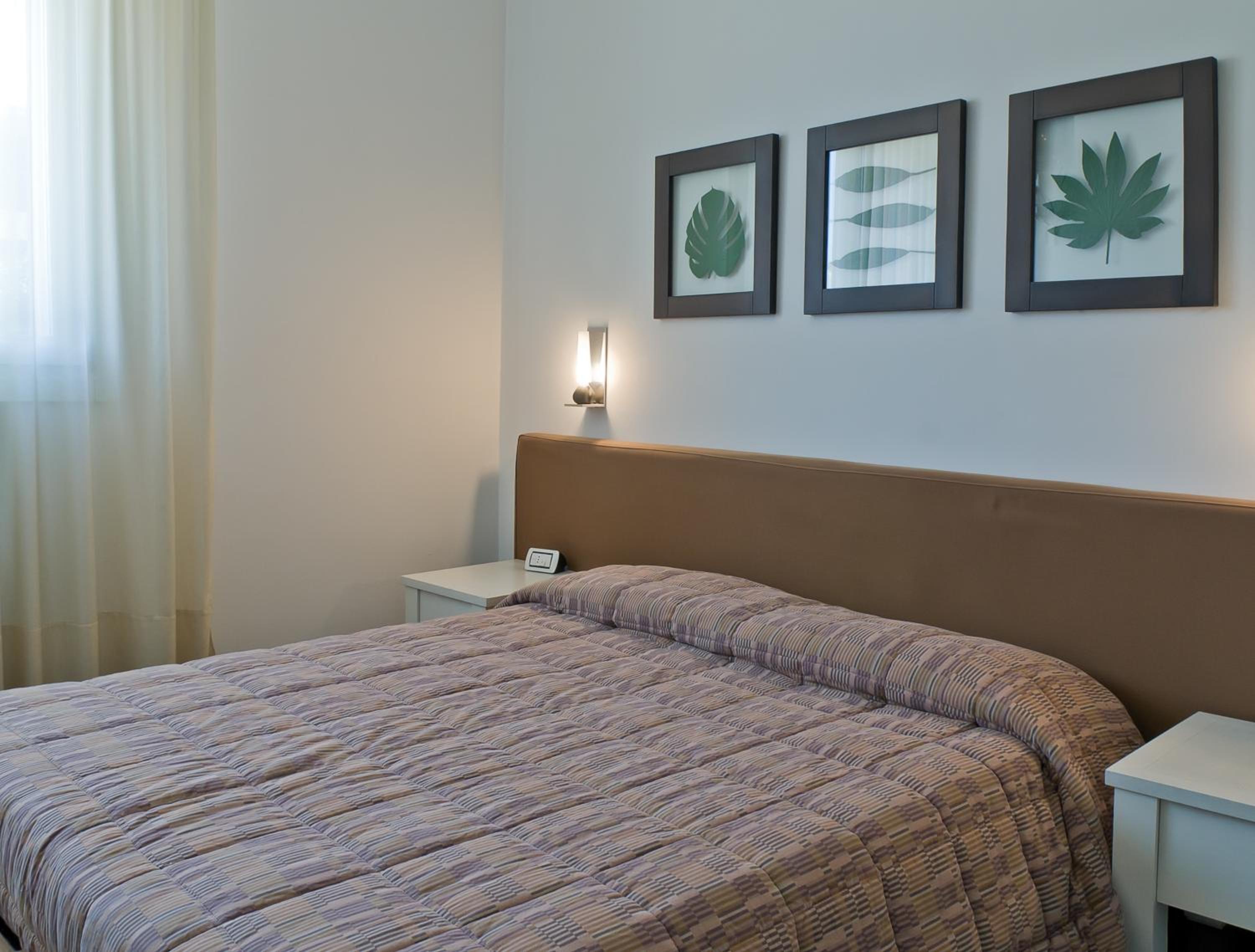 Double or Twin Room - Photo 1